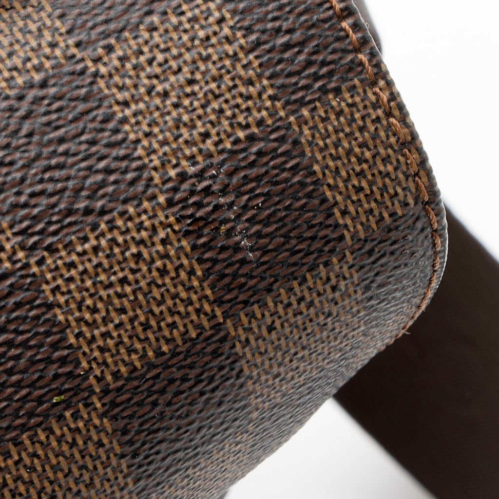 Louis Vuitton Damier Ebene Naviglio Messenger