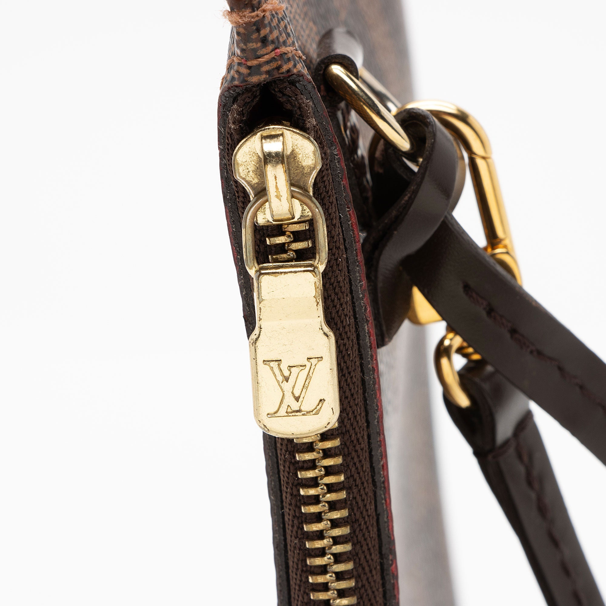 Louis Vuitton Damier Ebene Neverfull GM Pochette (SHF-ncuU1V)