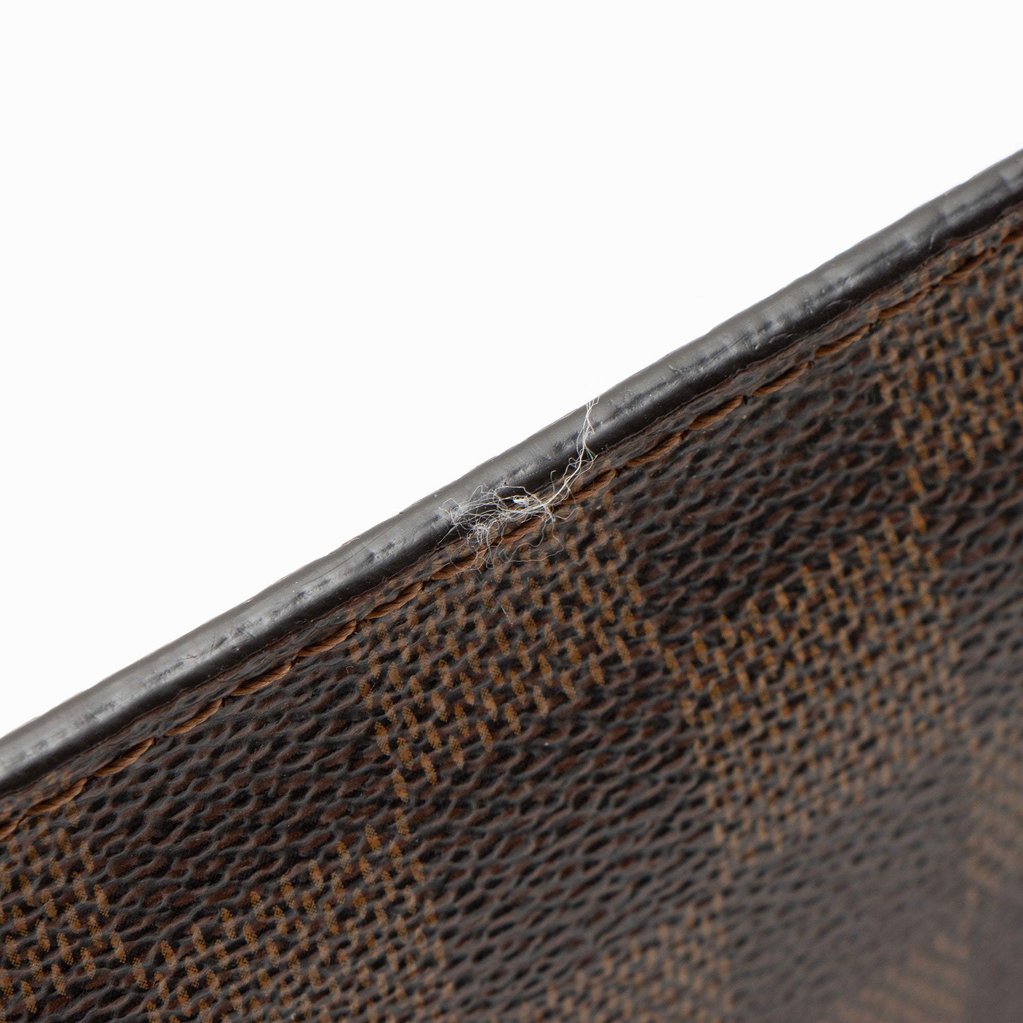 Louis Vuitton Damier Ebene Neverfull MM Pochette