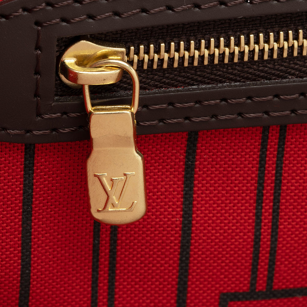 Louis Vuitton Damier Ebene Neverfull MM Tote (SHF-MGX6T7)