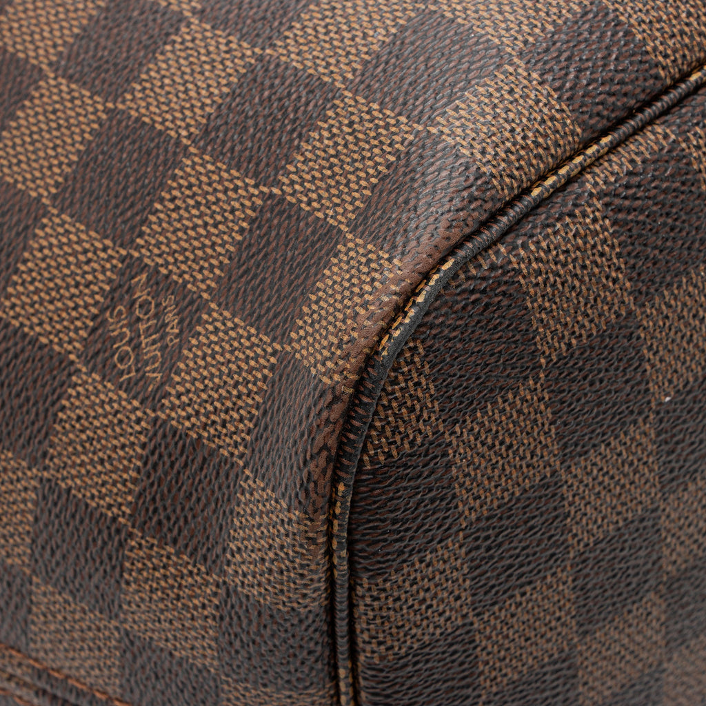 Louis Vuitton Damier Ebene Neverfull MM Tote