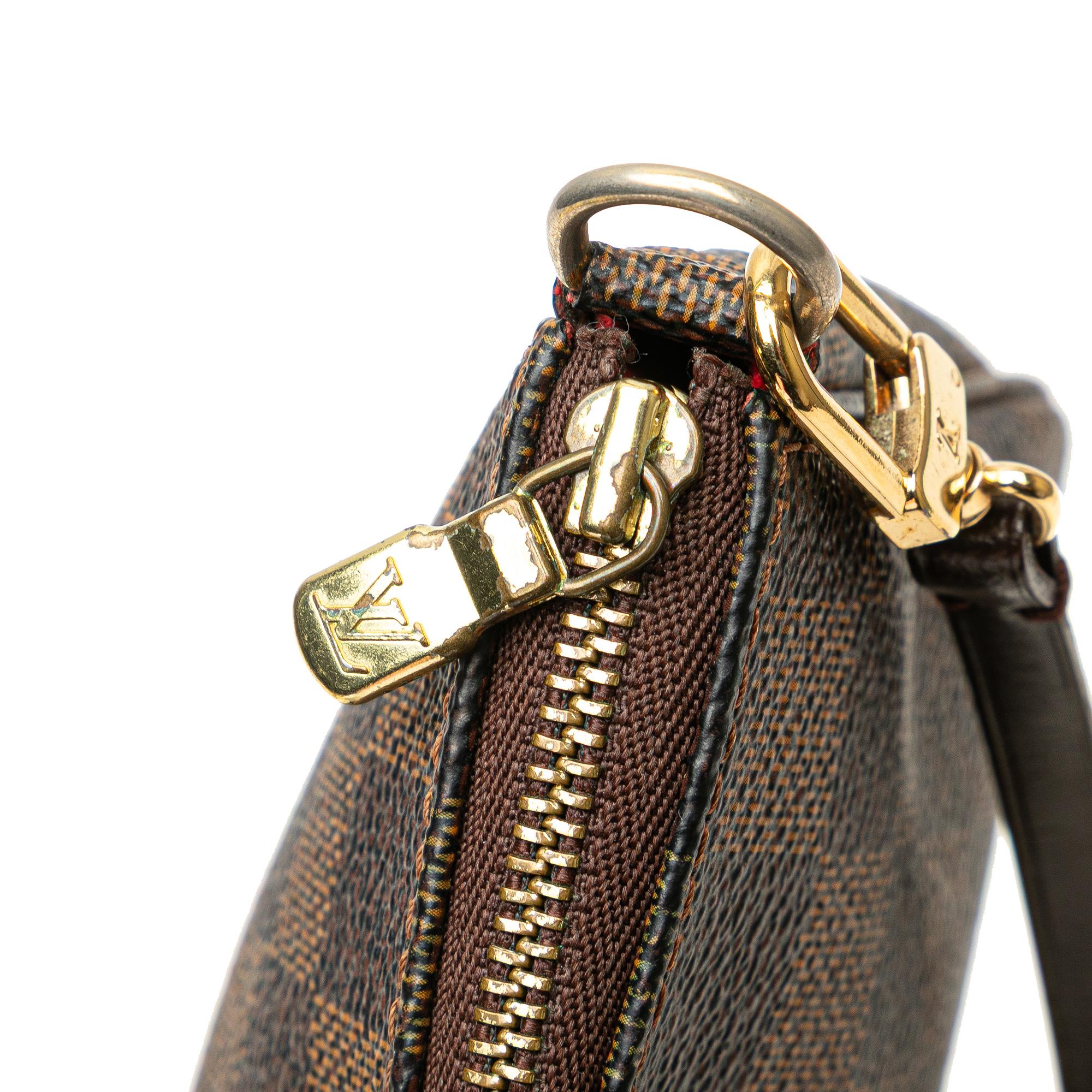 Louis Vuitton Damier Ebene Pochette Accessoires