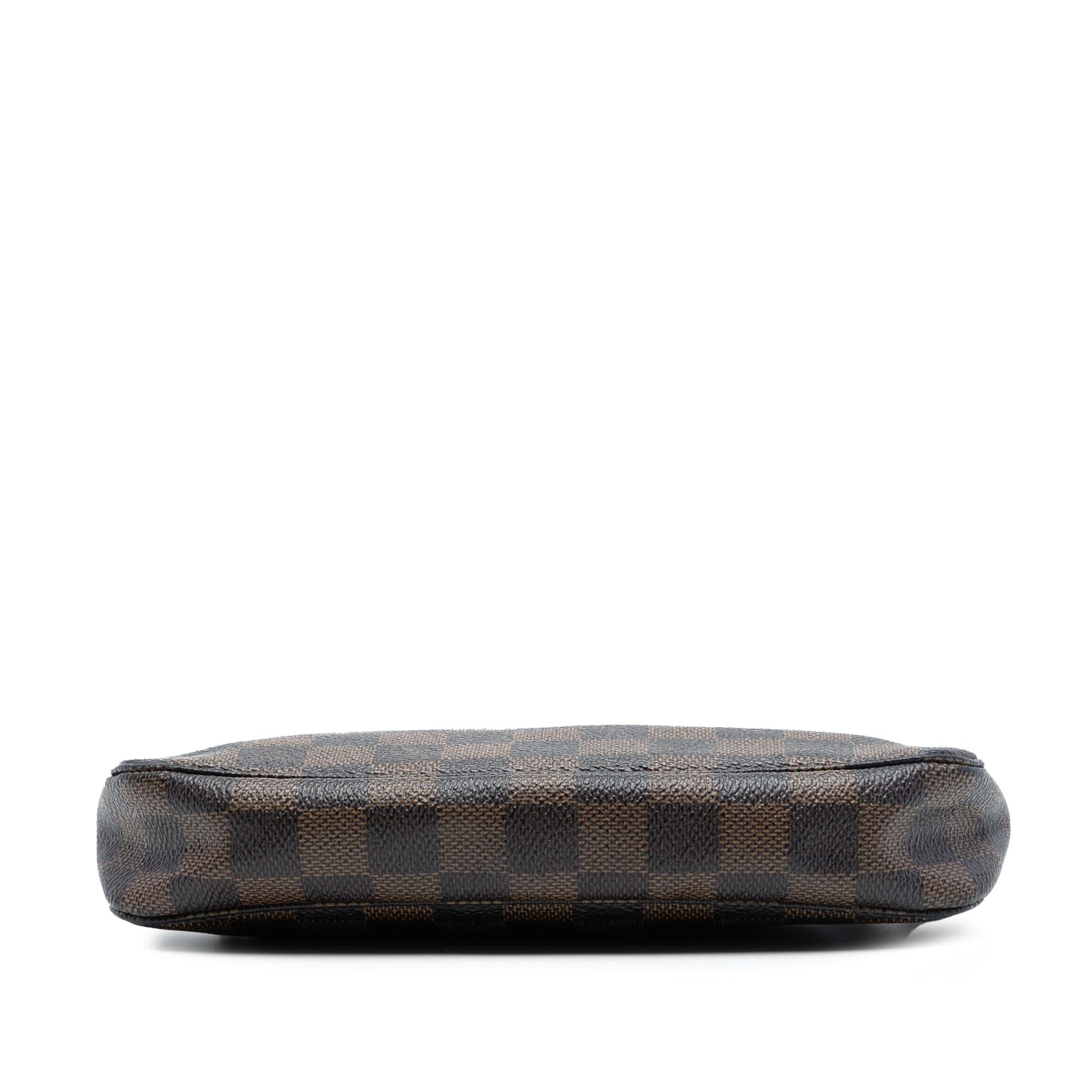 Louis Vuitton Damier Ebene Pochette Accessoires