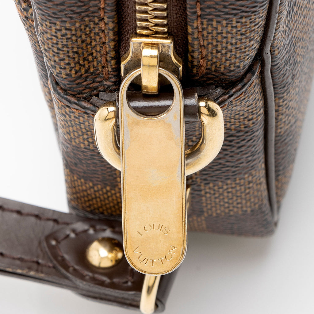 Louis Vuitton Damier Ebene Pochette Billets Macao