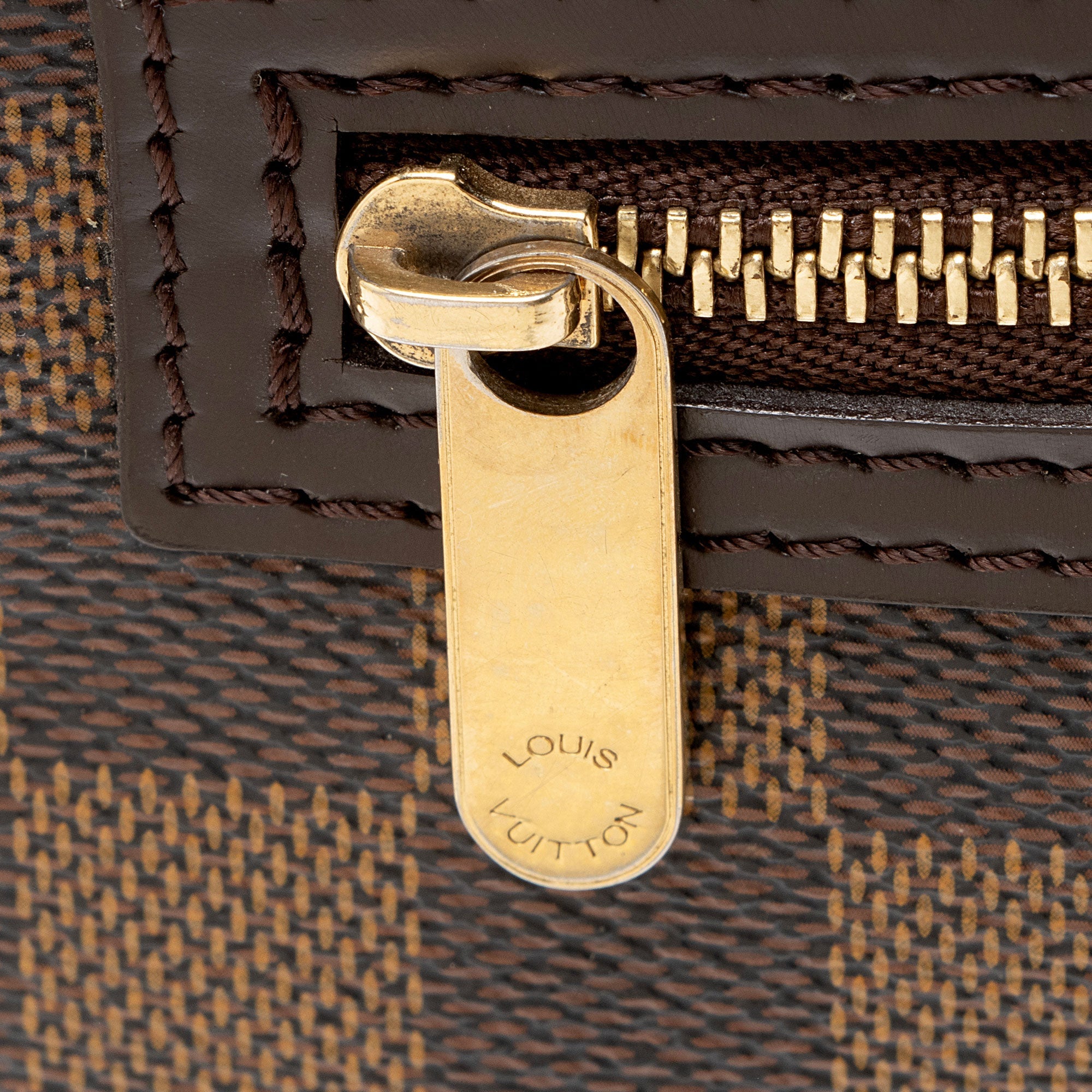 Louis Vuitton Damier Ebene Pochette Billets Macao