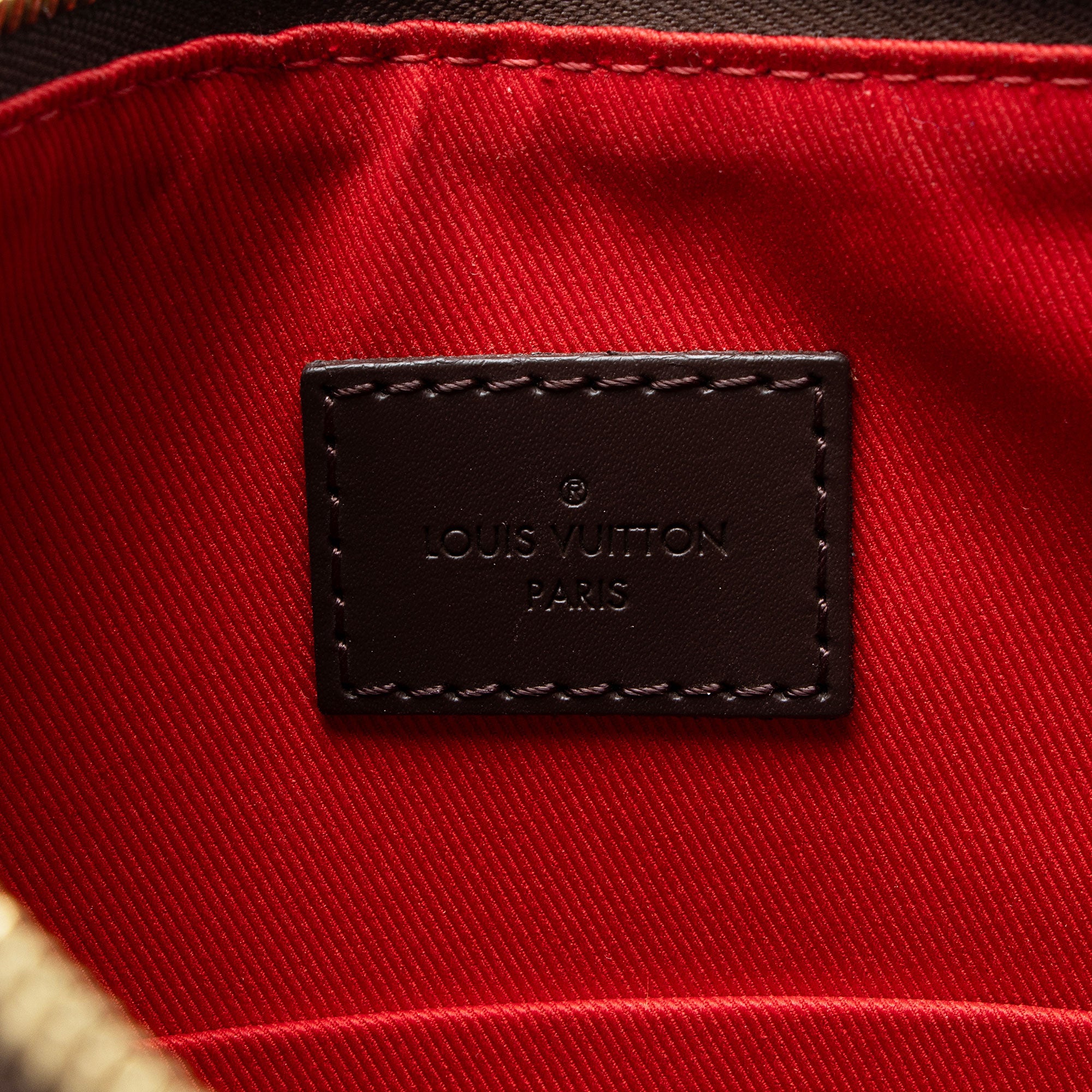 Louis Vuitton Damier Ebene South Bank Besace Shoulder Bag