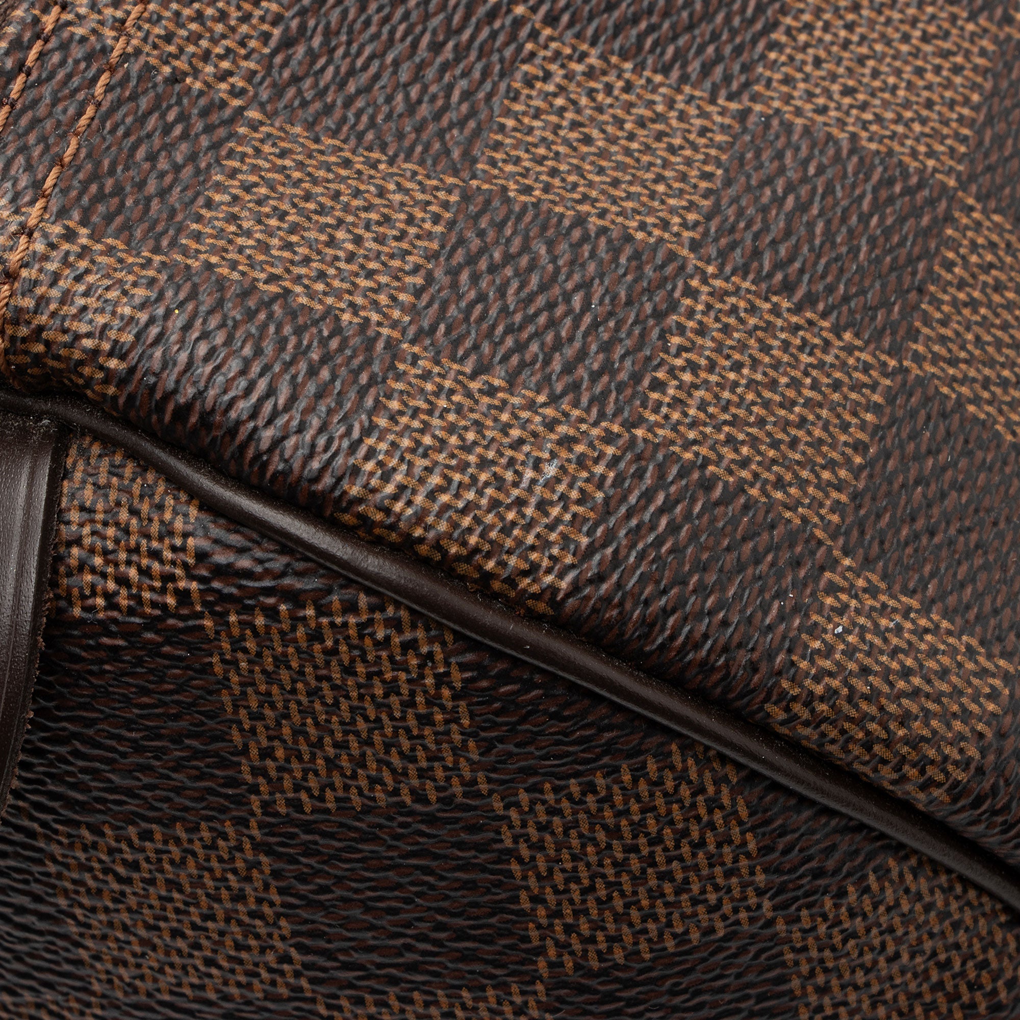 Louis Vuitton Damier Ebene Speedy 30 Satchel (SHF-woWUpp)
