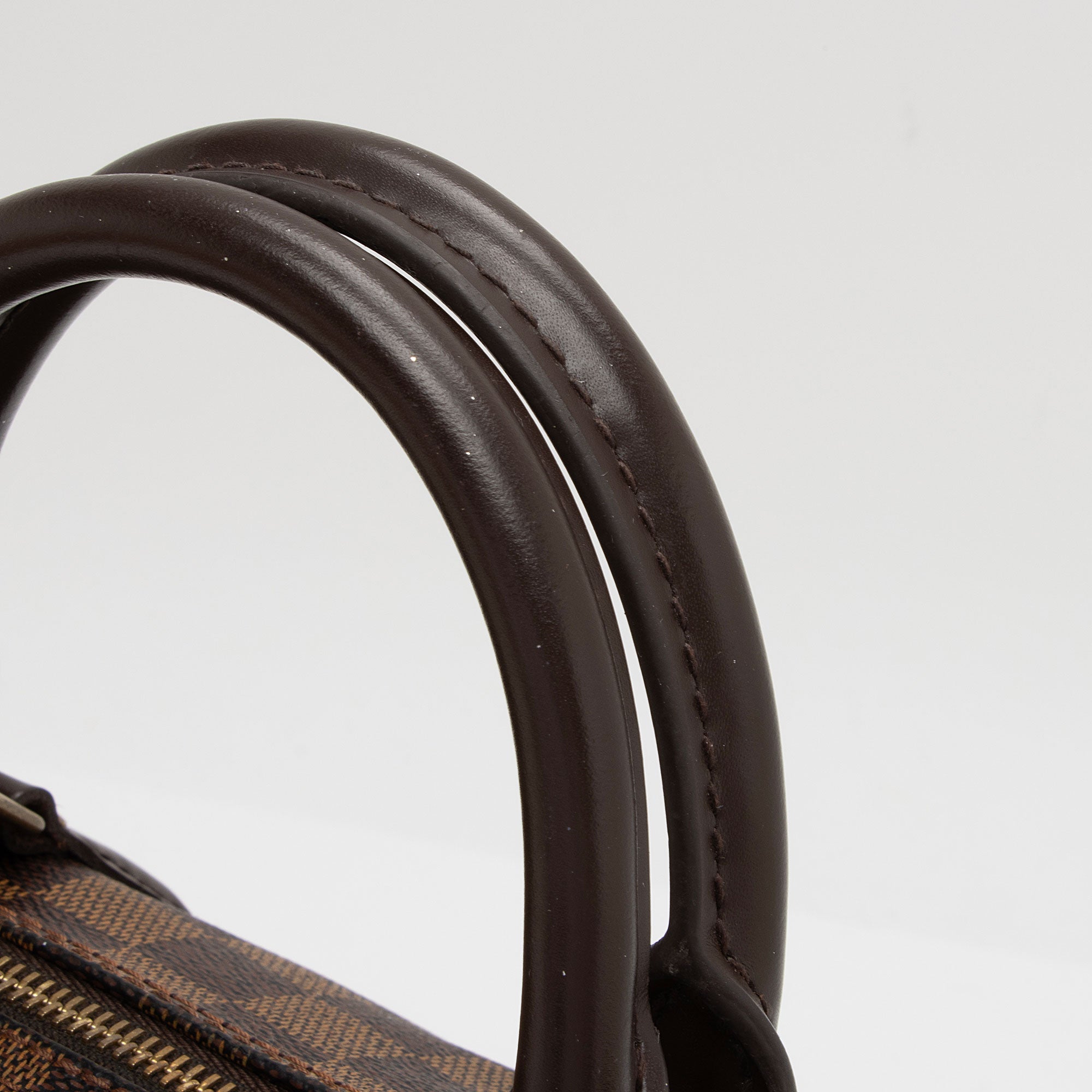 Louis Vuitton Damier Ebene Speedy 30 Satchel (SHF-bTjaCO)