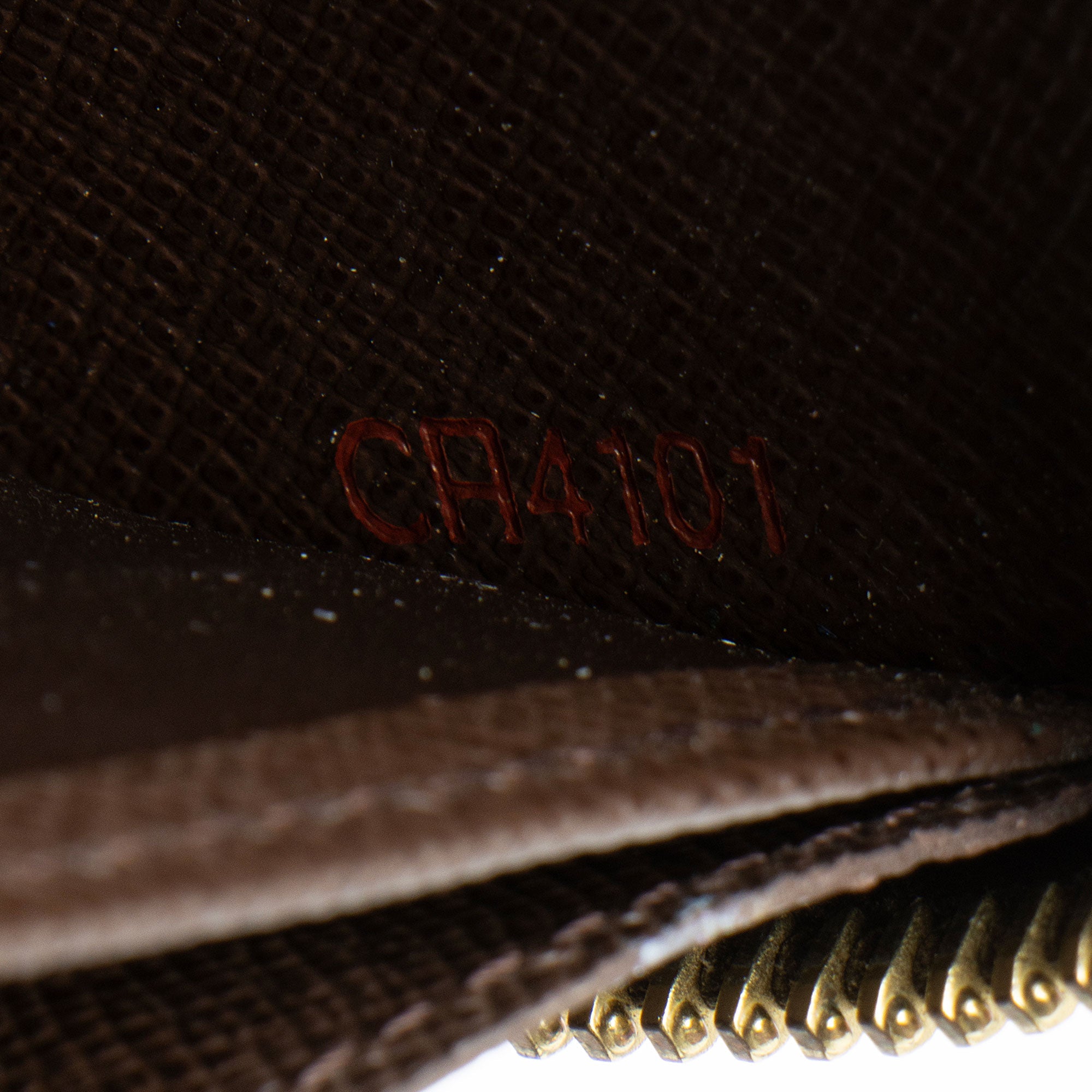 Louis Vuitton Damier Ebene Zippy Wallet