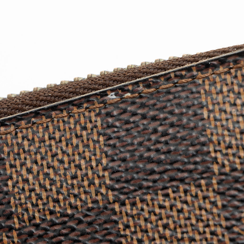 Louis Vuitton Damier Ebene Zippy Wallet