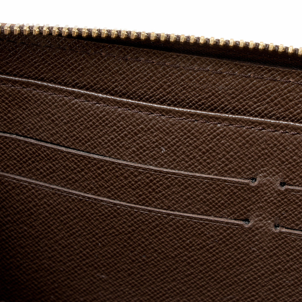 Louis Vuitton Damier Ebene Zippy Wallet