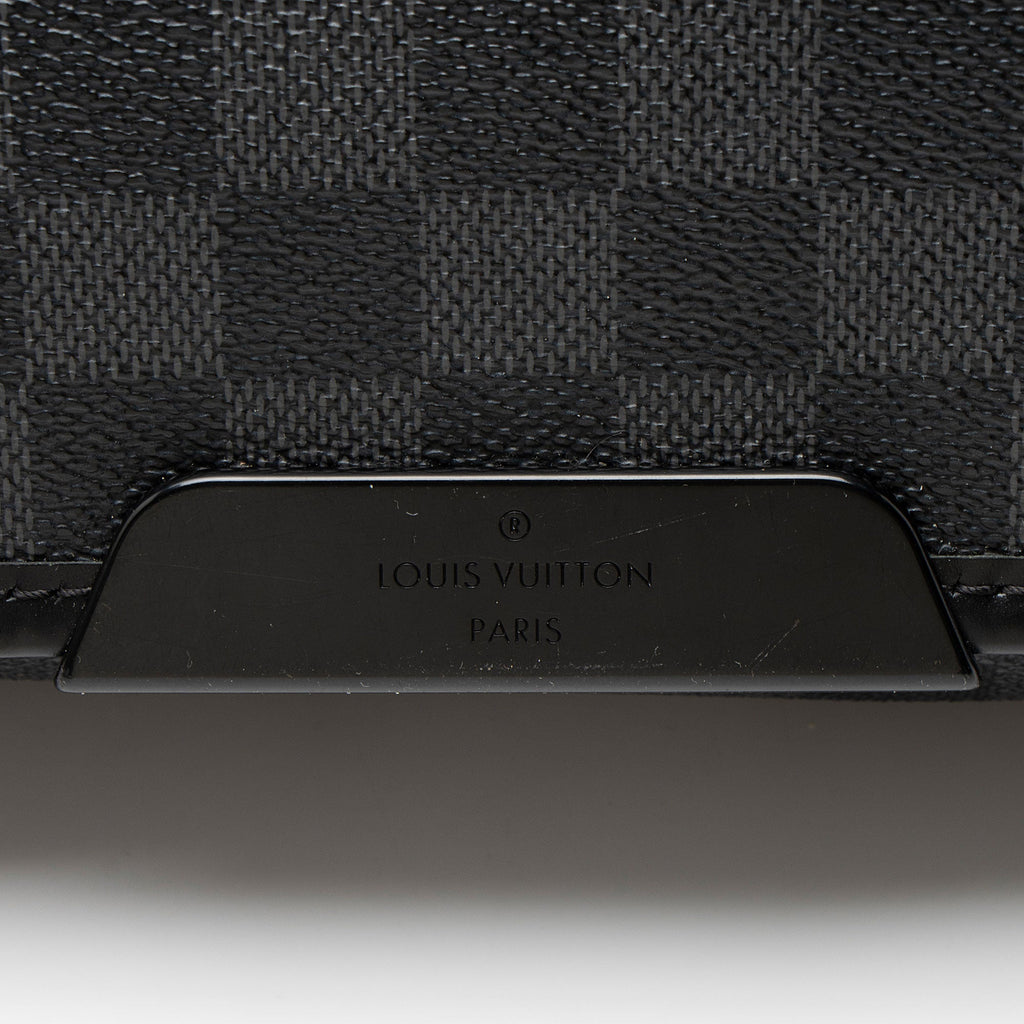Louis Vuitton Damier Graphite Daniel MM Messenger