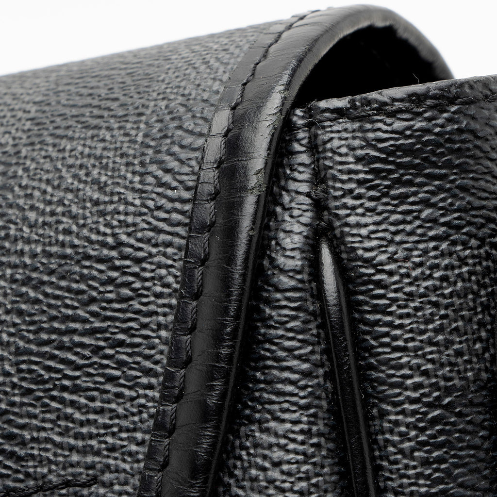 Louis Vuitton Damier Graphite Daniel MM Messenger