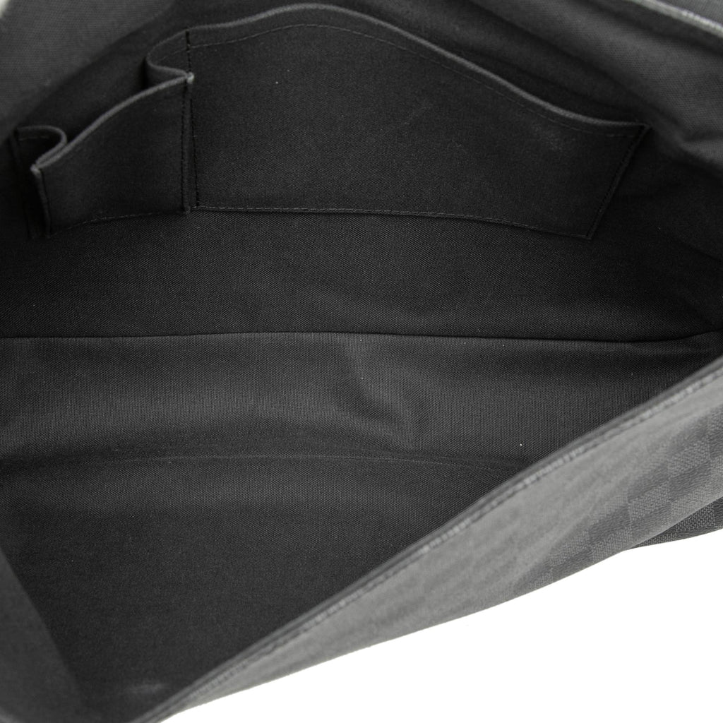 Louis Vuitton Damier Graphite Daniel MM