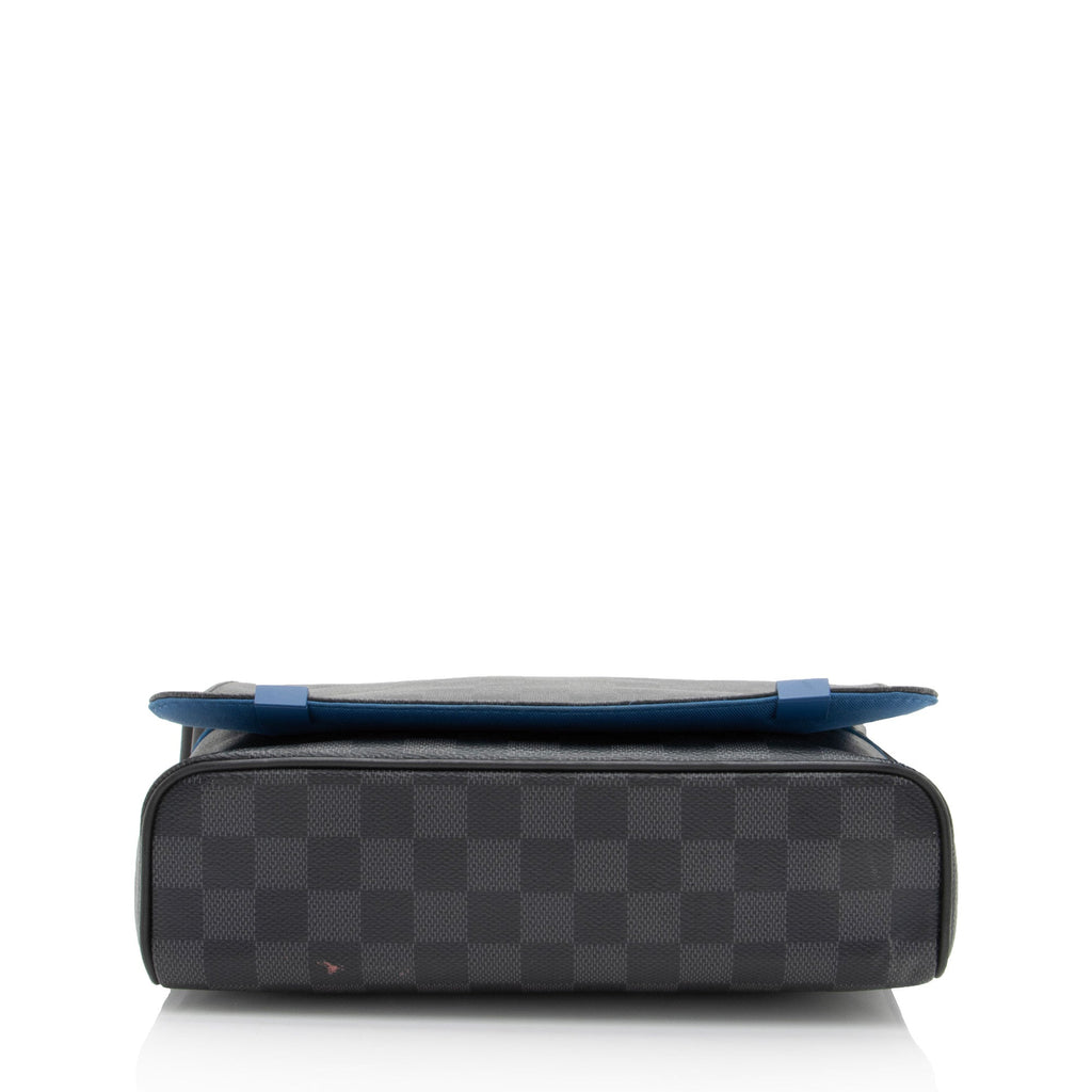 Louis Vuitton Damier Graphite District PM NM Messenger