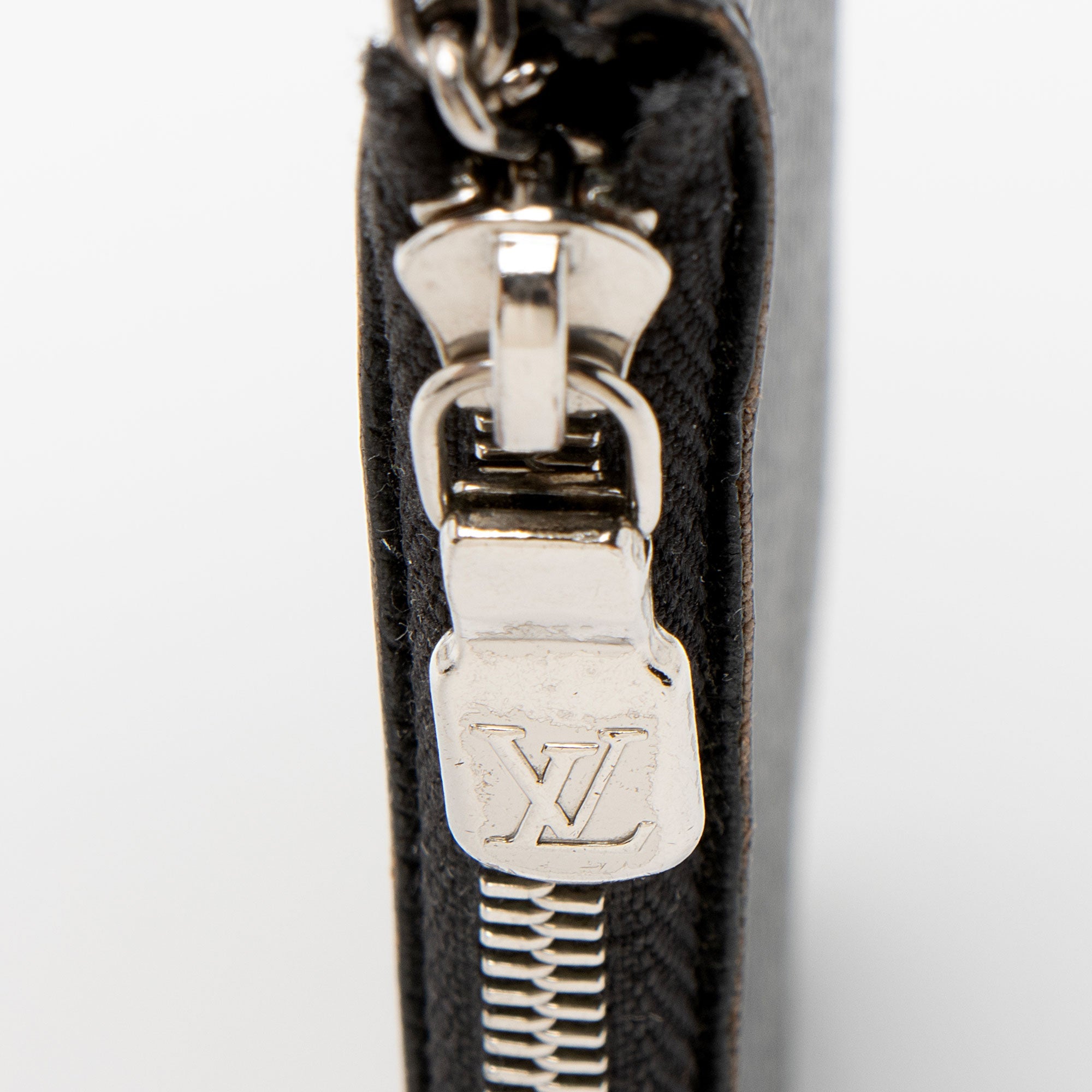 Louis Vuitton Damier Graphite Key Pouch