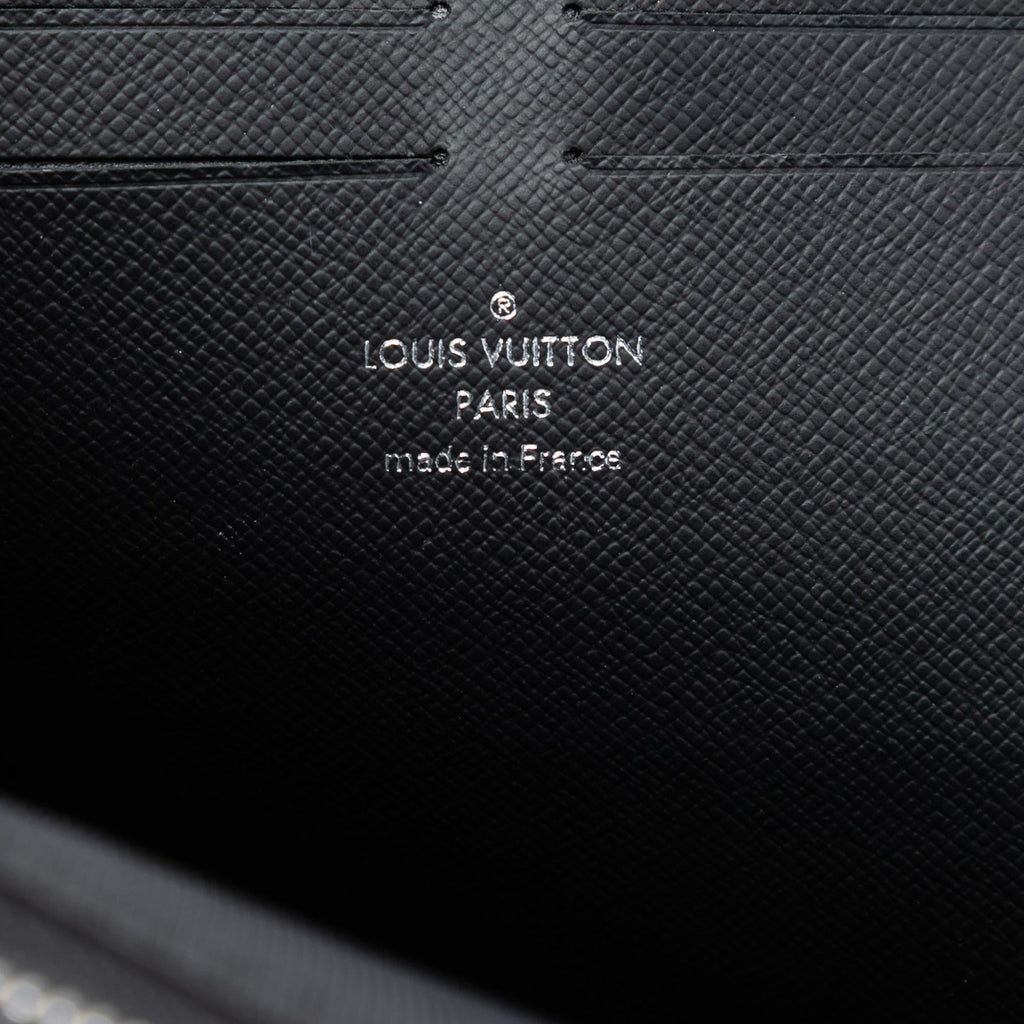 Louis Vuitton Damier Graphite Pochette Jour MM