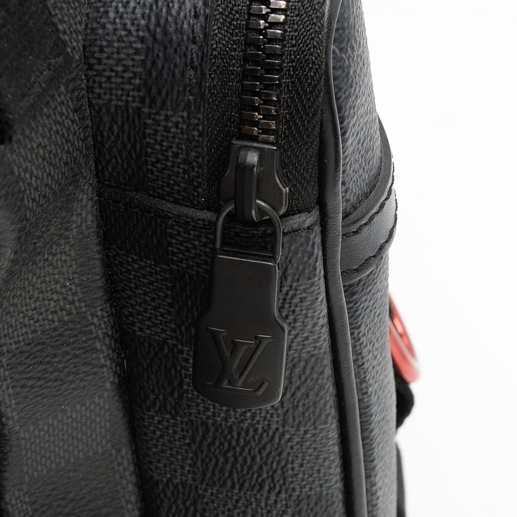 Louis Vuitton Damier Graphite Utility Backpack (SHF-0NLw2p)