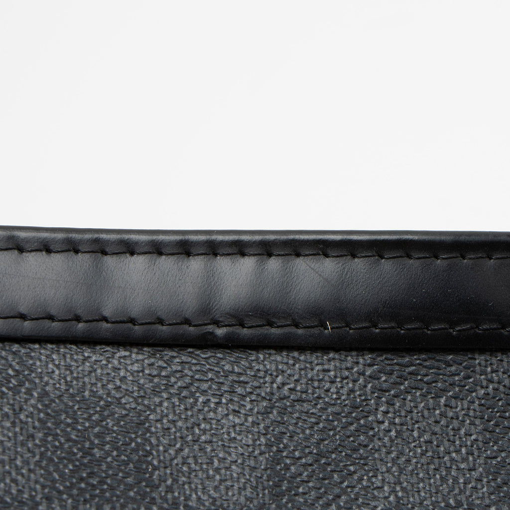 Louis Vuitton Damier Graphite Voyage MM Pochette