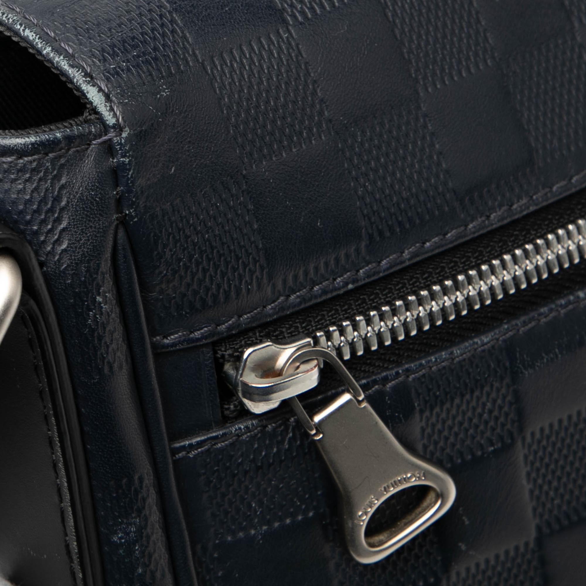Louis Vuitton Damier Infini District PM