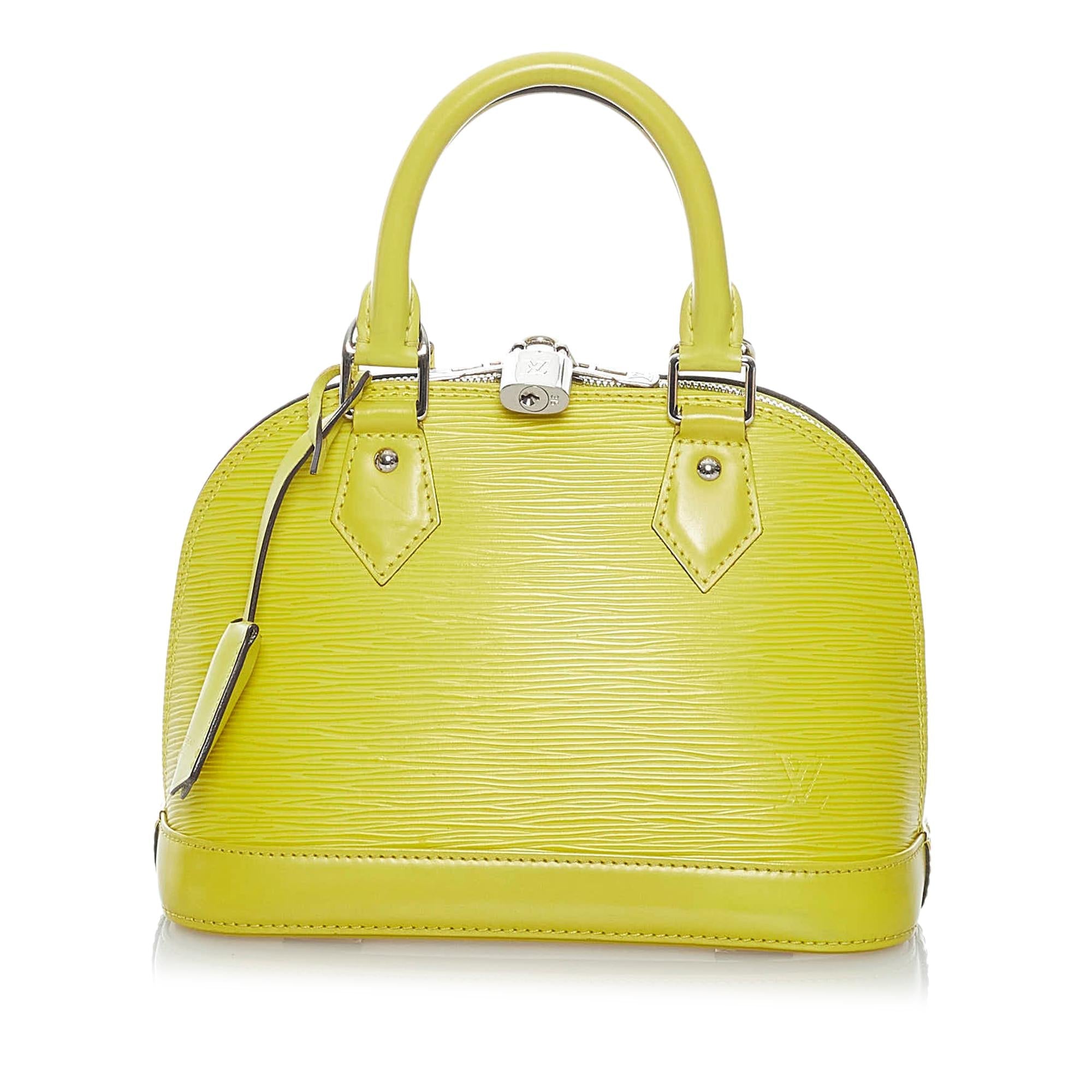 Louis Vuitton Epi Alma BB (SHG-MddvlM)