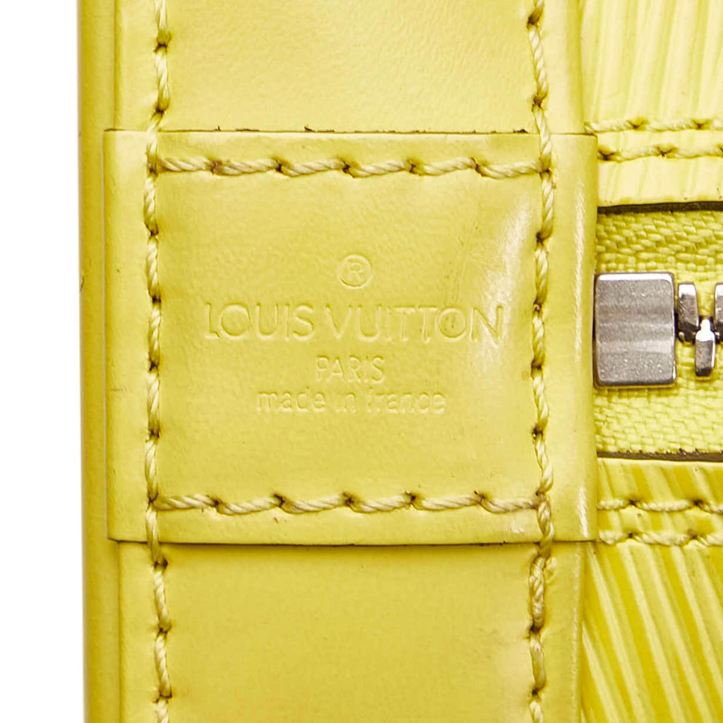 Louis Vuitton Epi Alma BB (SHG-MddvlM)