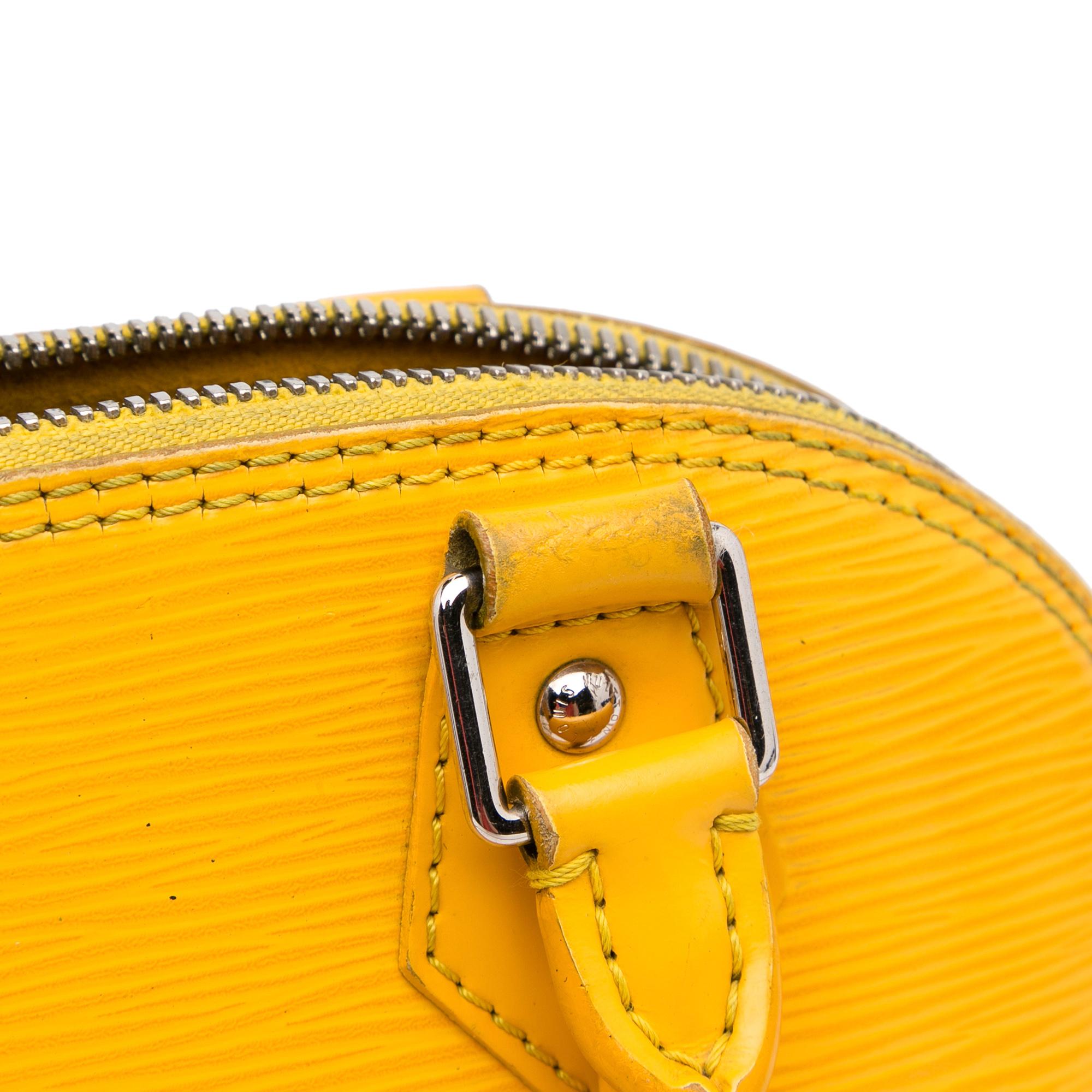 Louis Vuitton Epi Alma BB (SHG-HdcX2V)
