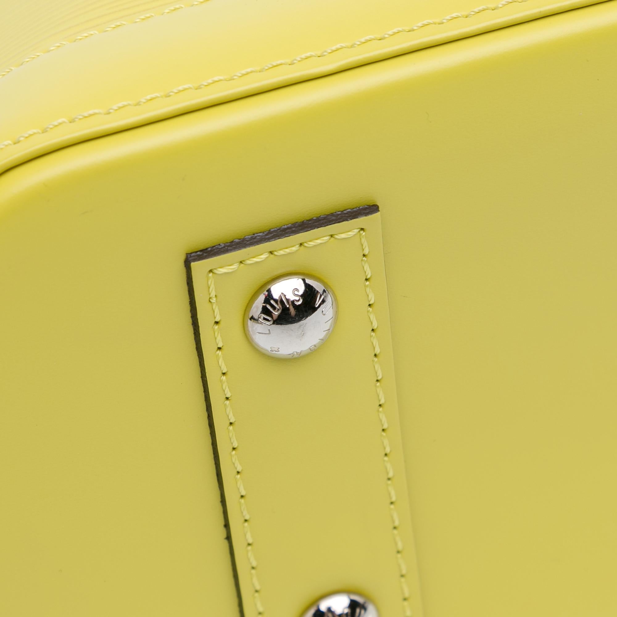 Louis Vuitton Epi Alma BB (SHG-Kvqqio)