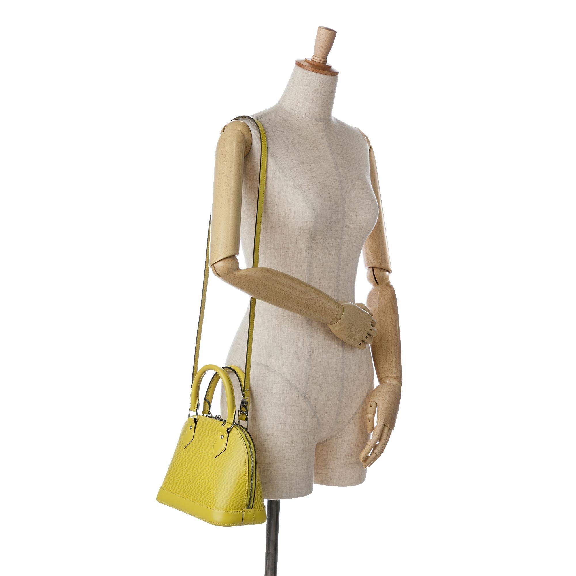 Louis Vuitton Epi Alma BB (SHG-Kvqqio)
