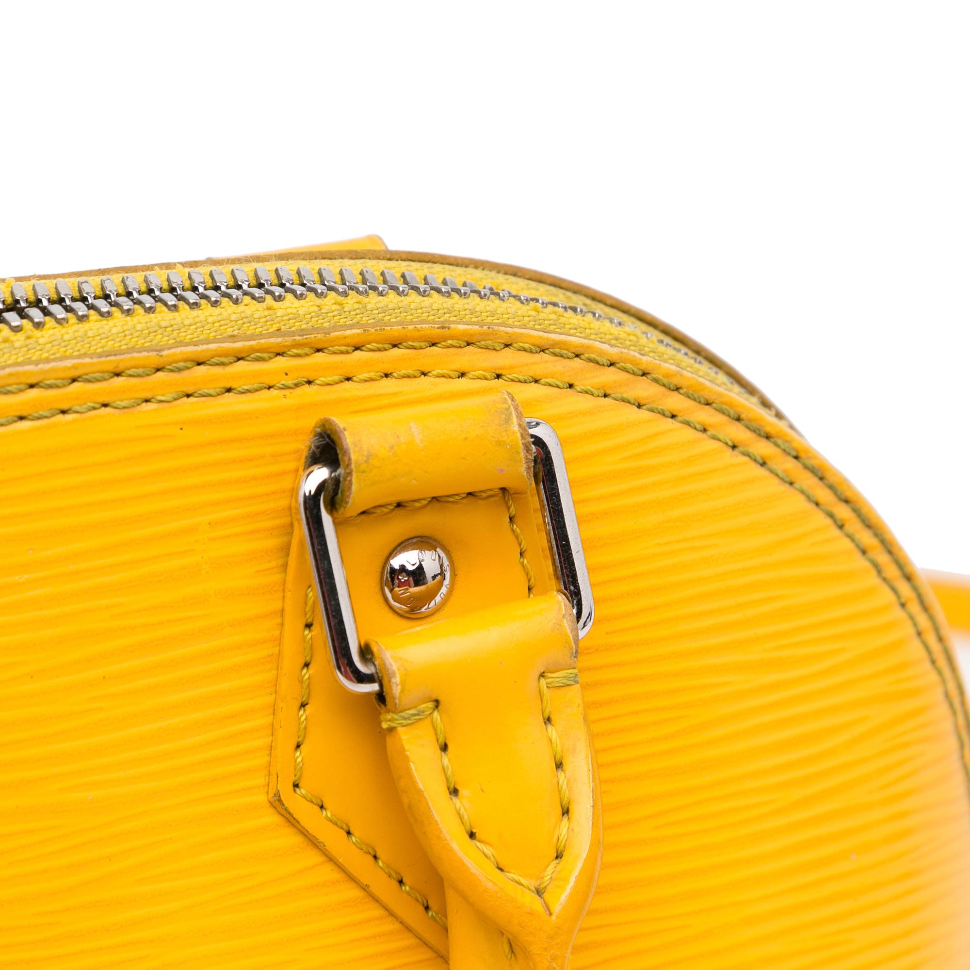 Louis Vuitton Epi Alma BB (SHG-BLzt4S)