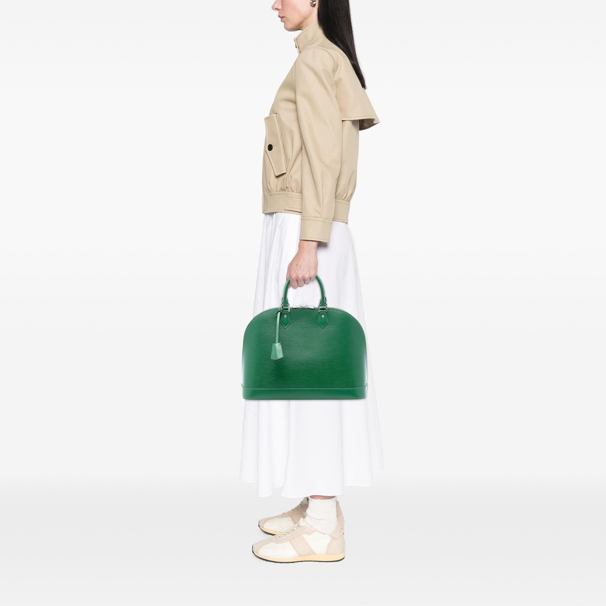 Louis Vuitton Epi Alma GM