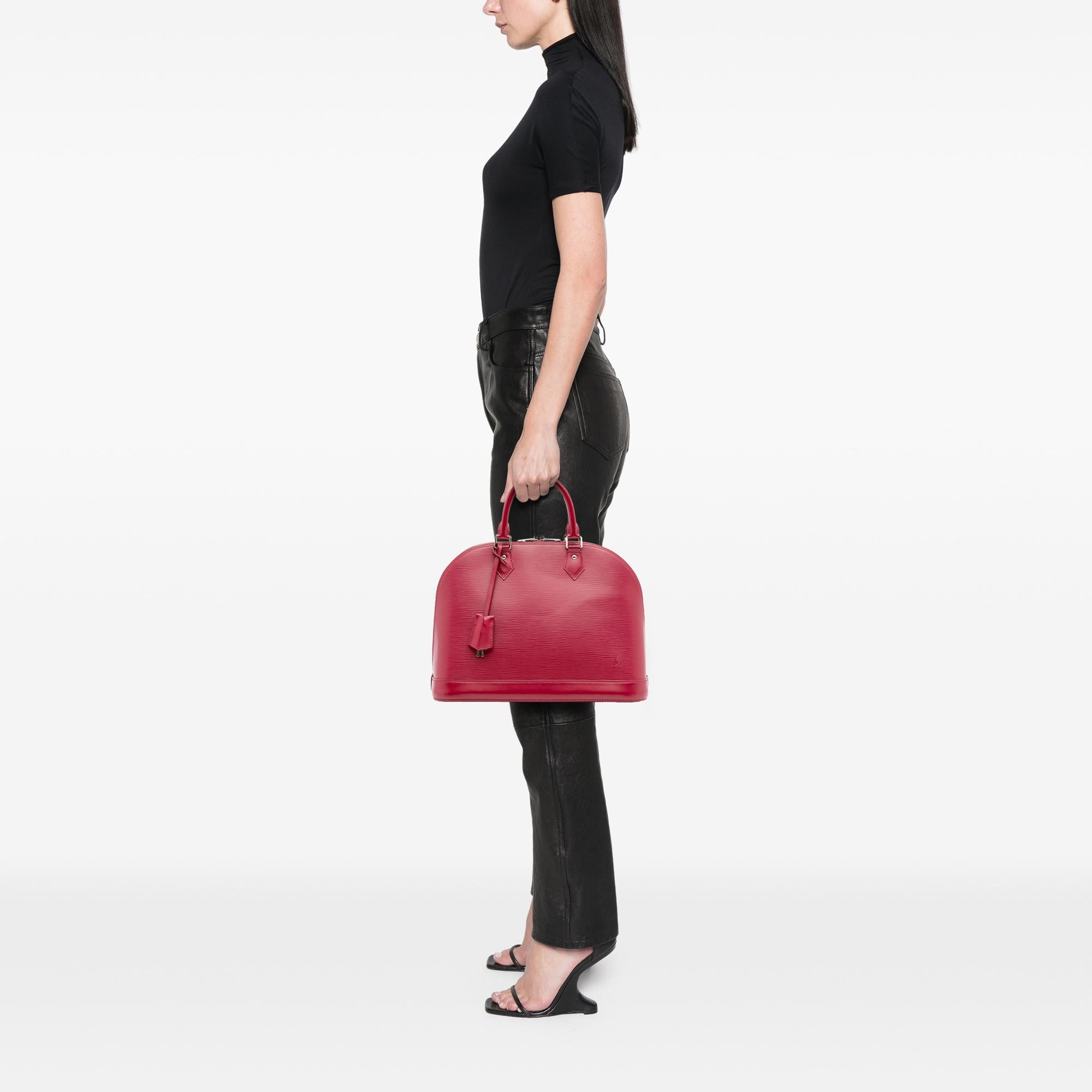 Louis Vuitton Epi Alma MM