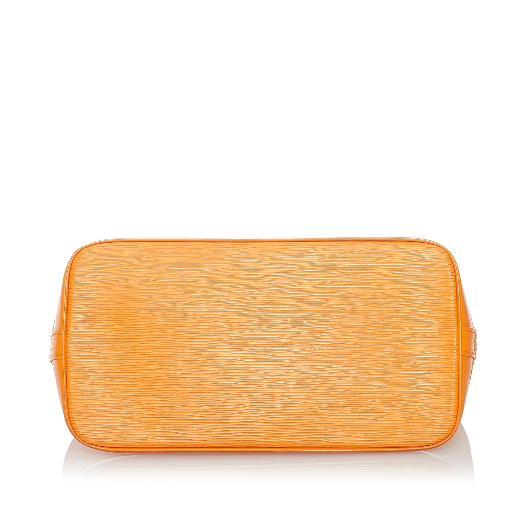 Louis Vuitton Epi Alma PM (SHG-31624)