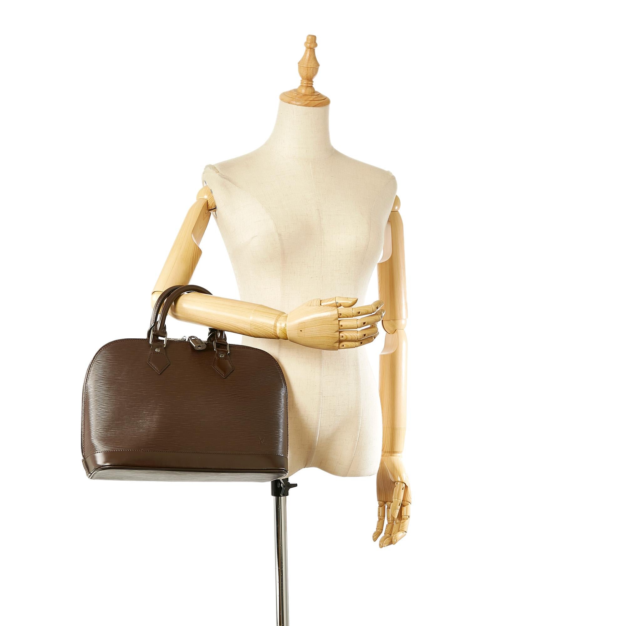 Louis Vuitton Epi Alma PM (SHG-31954)
