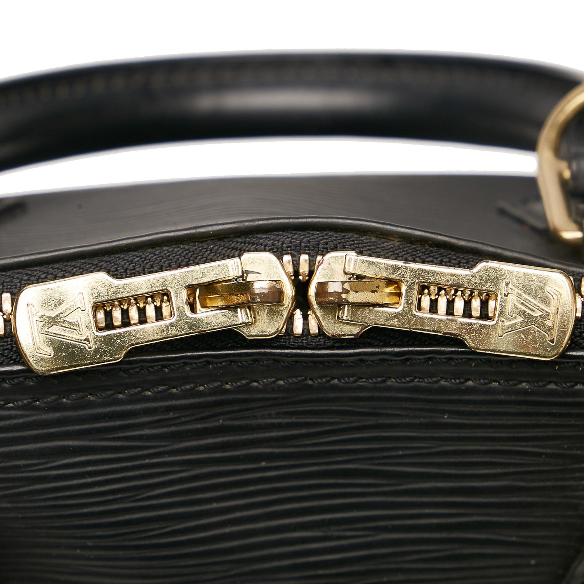 Louis Vuitton Epi Alma PM (SHG-34277)