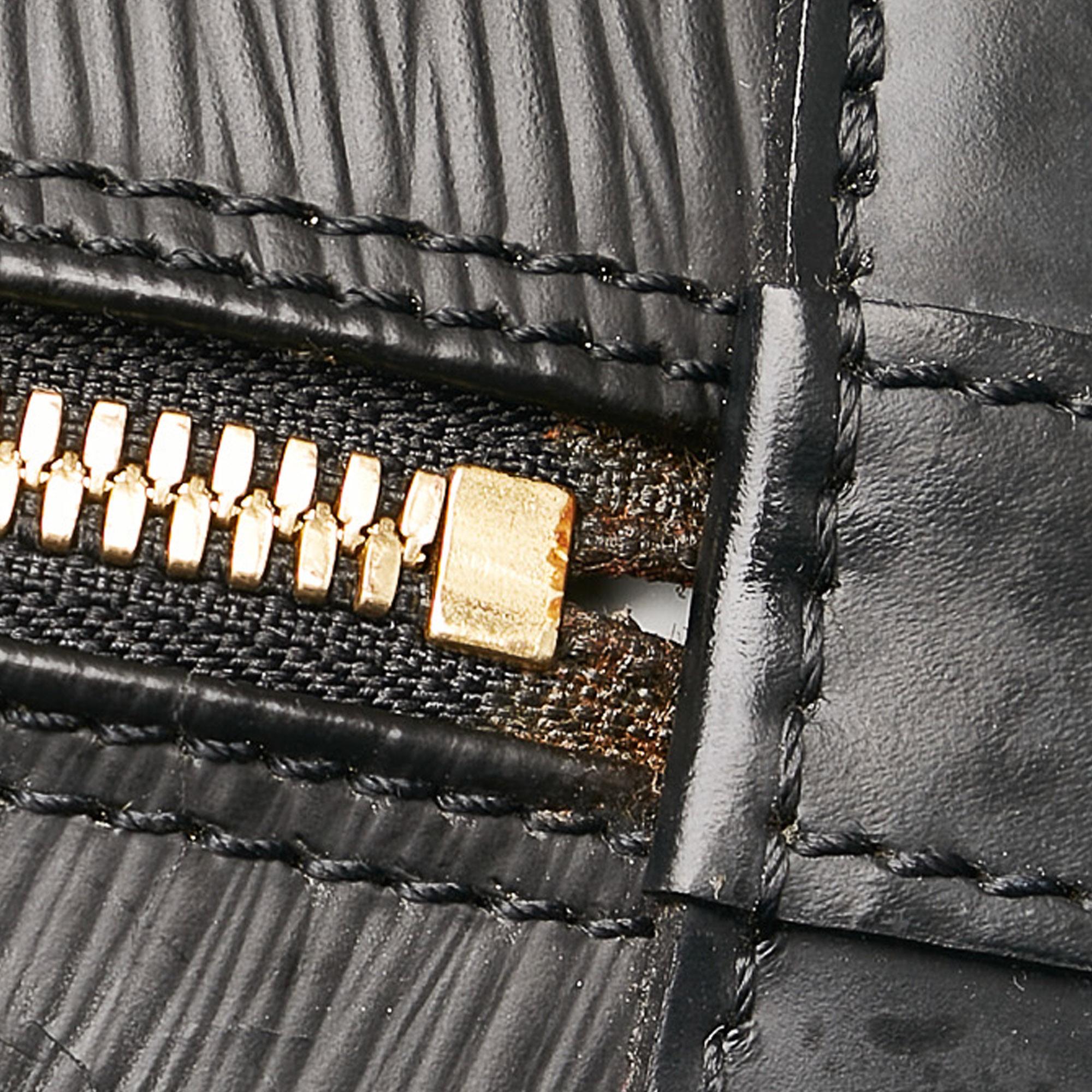 Louis Vuitton Epi Alma PM (SHG-34277)