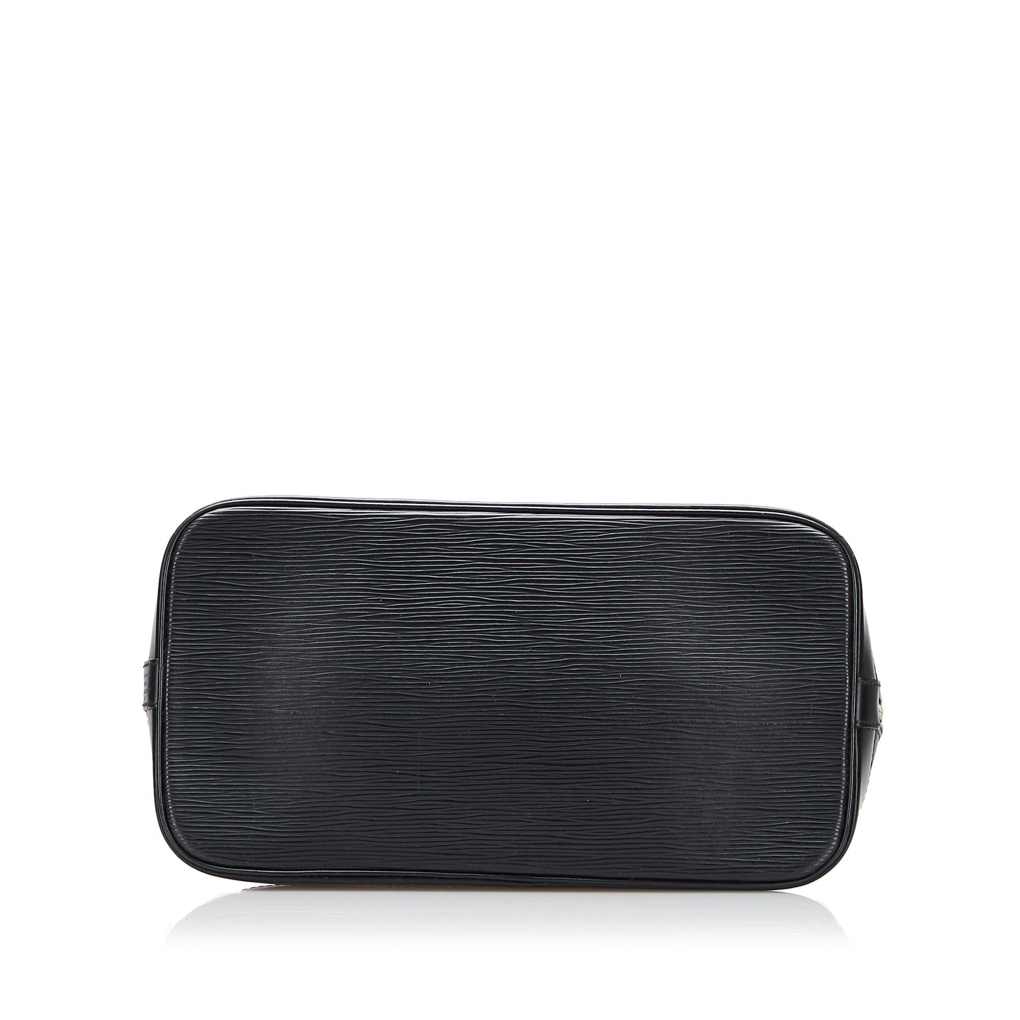 Louis Vuitton Epi Alma PM (SHG-mLzdzt)