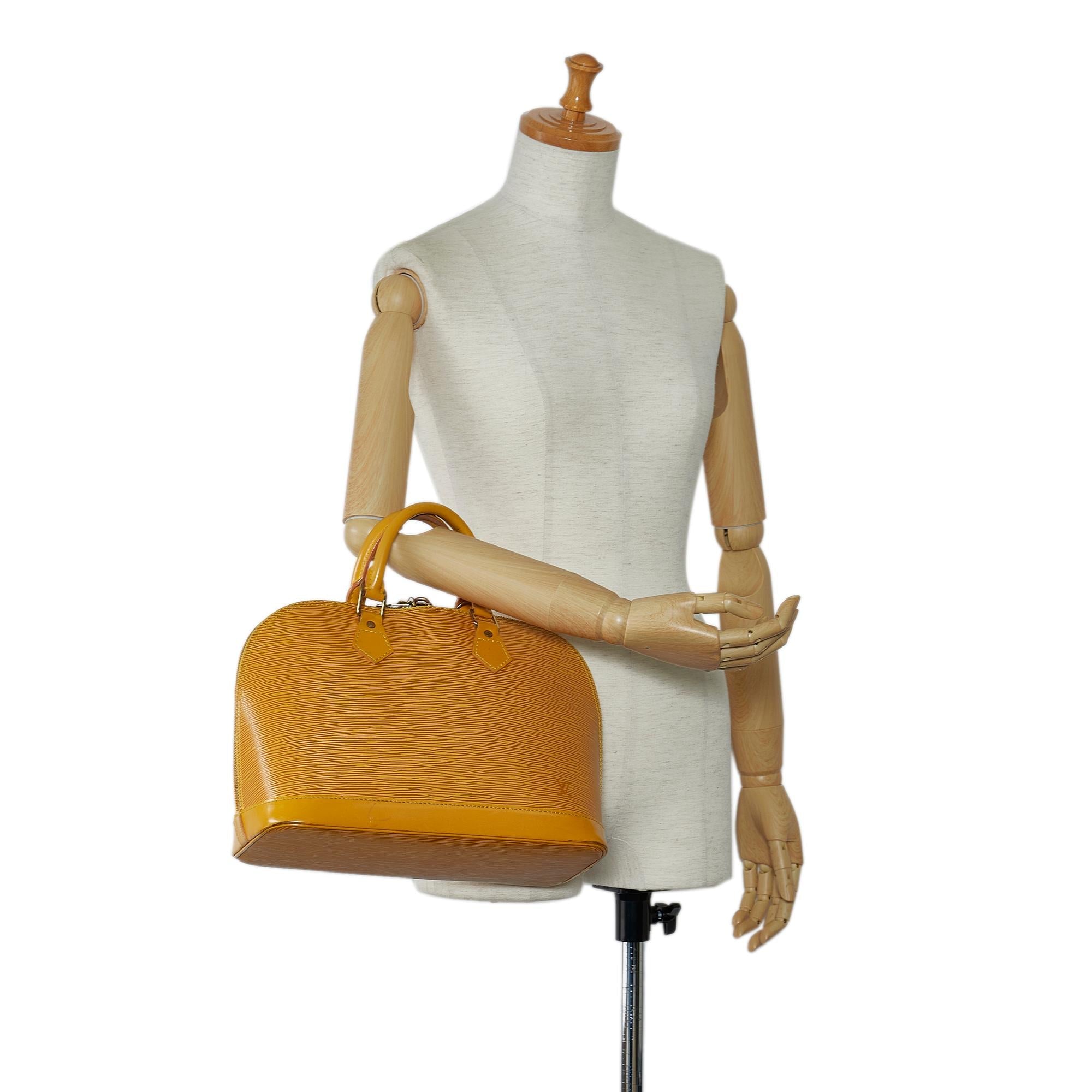 Louis Vuitton Epi Alma PM (SHG-TKoMAr)