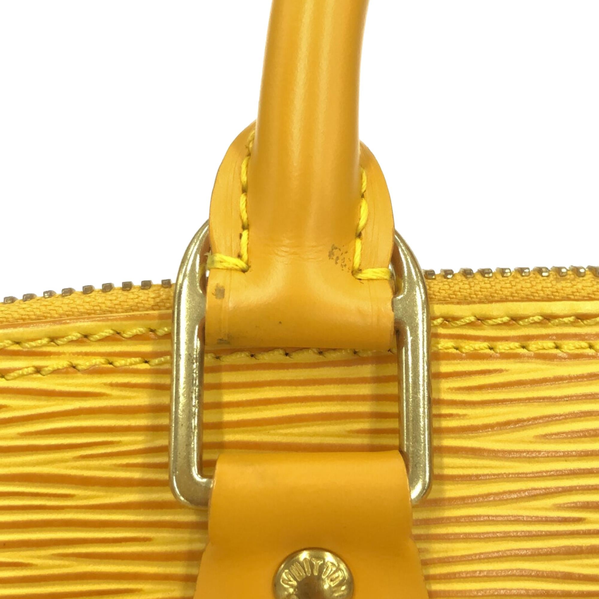 Louis Vuitton Epi Alma PM (SHG-yYrLEu)