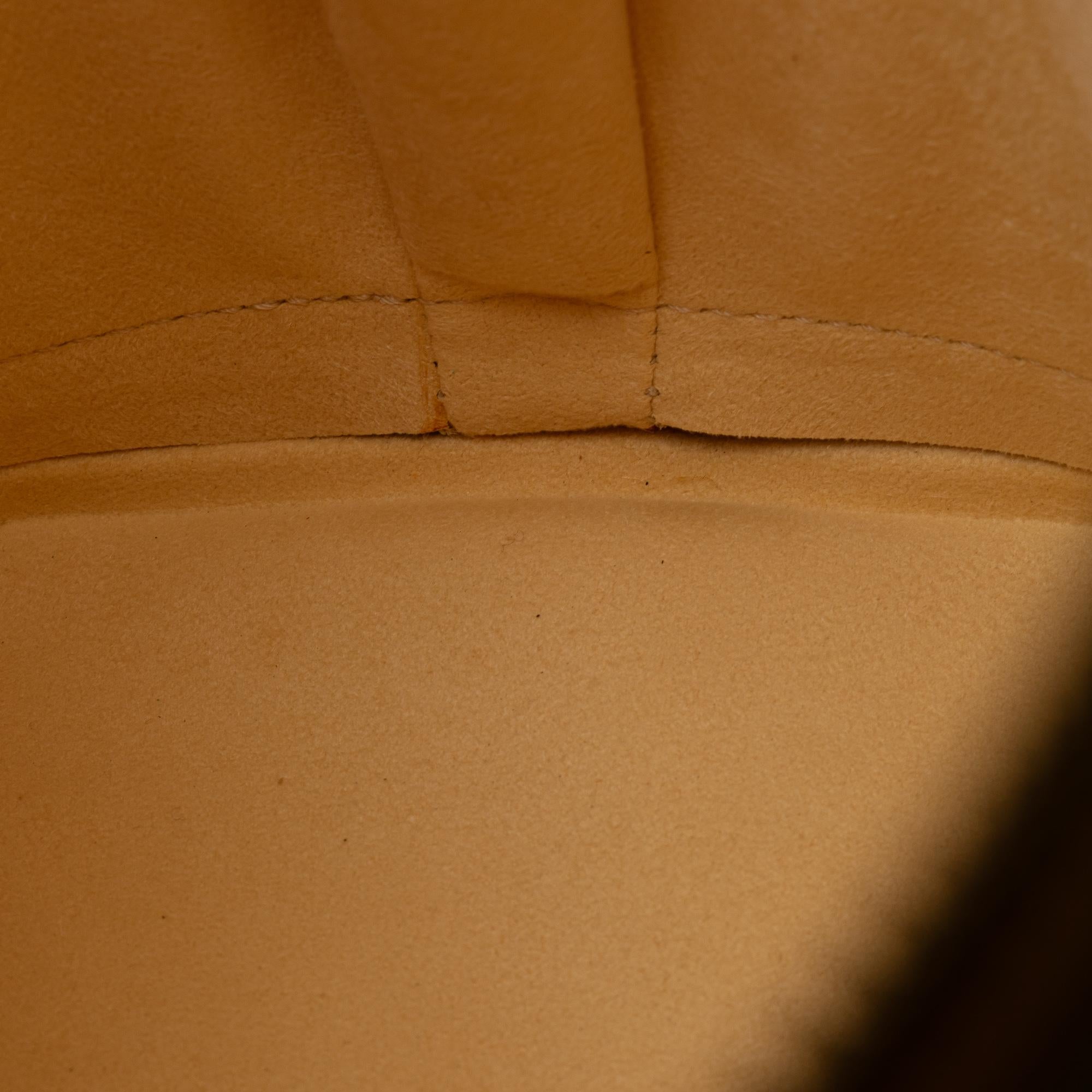 Louis Vuitton Epi Alma PM (SHG-fgTLg7)