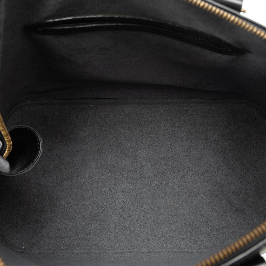 Louis Vuitton Epi Alma PM (SHG-CBfk3B)