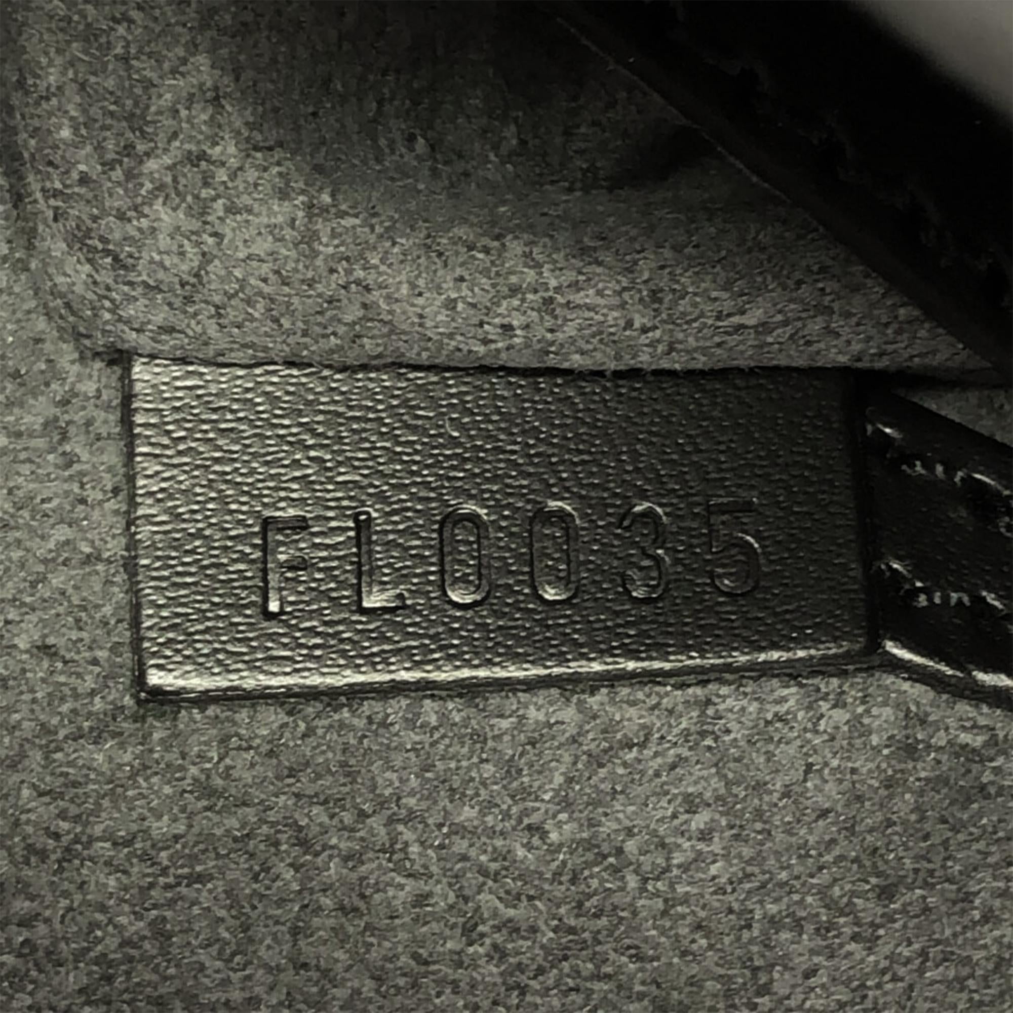 Louis Vuitton Epi Alma PM (SHG-2uSFfL)