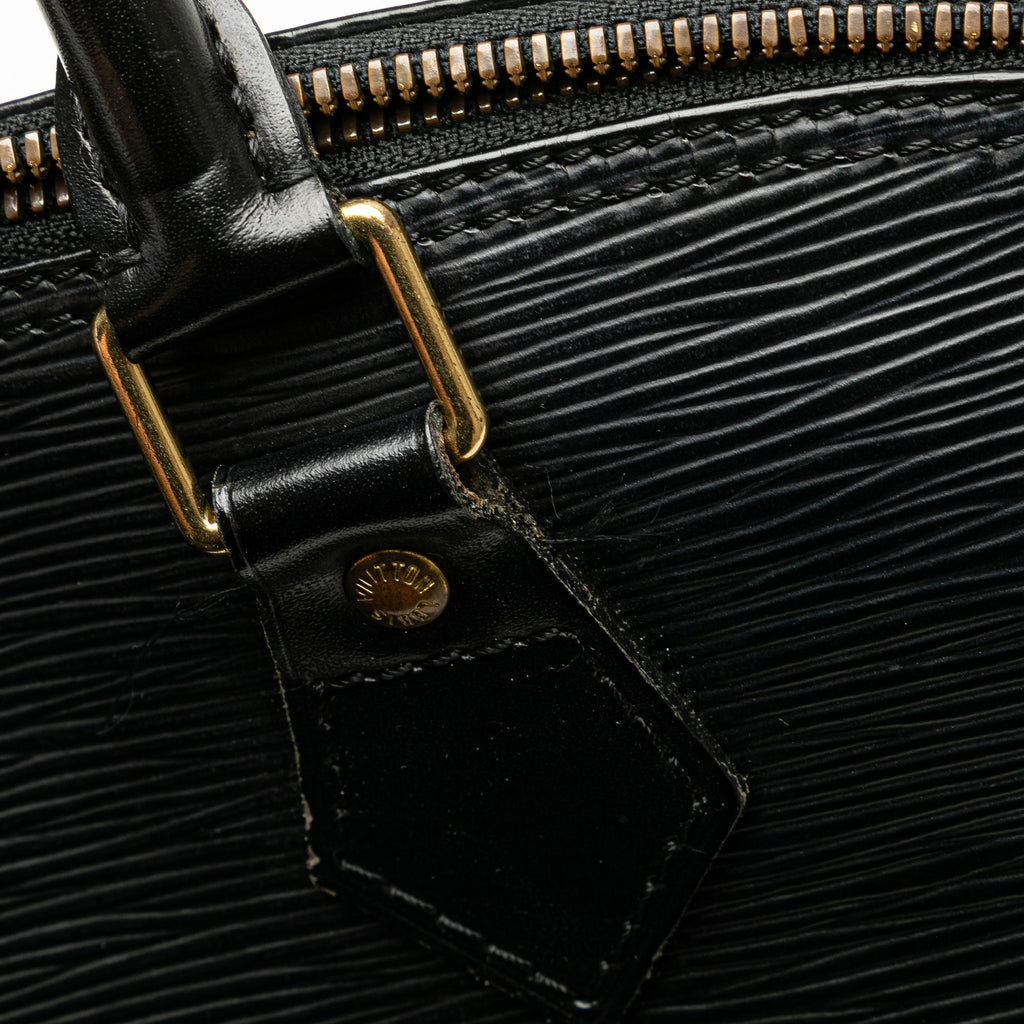Louis Vuitton Epi Alma PM (SHG-15Ttq1)