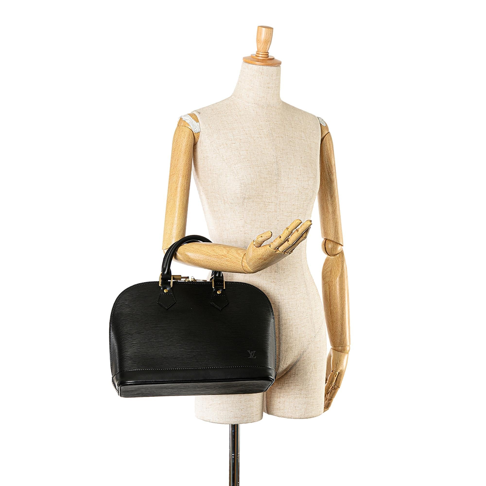 Louis Vuitton Epi Alma PM (SHG-pOvWmN)