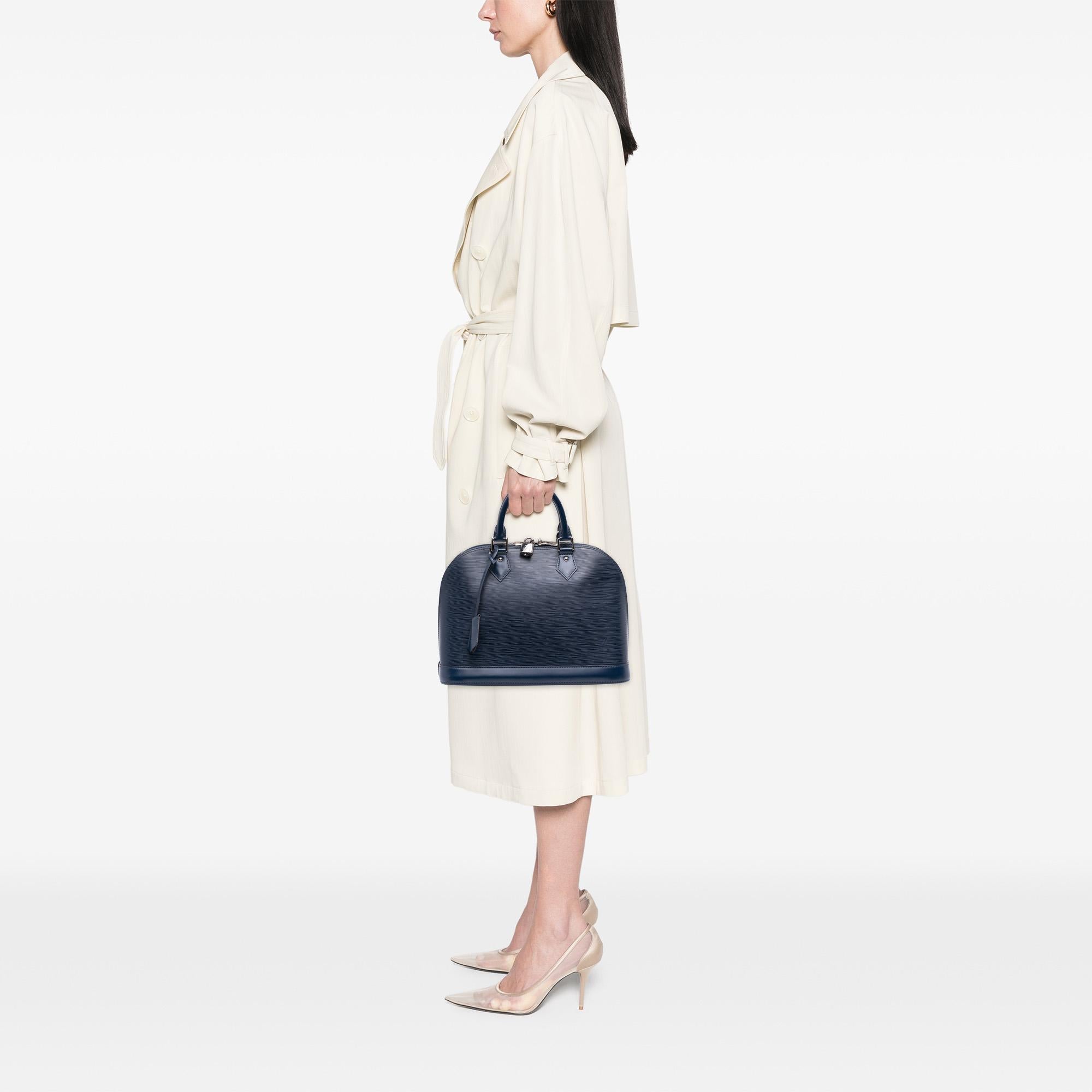 Louis Vuitton Epi Alma PM