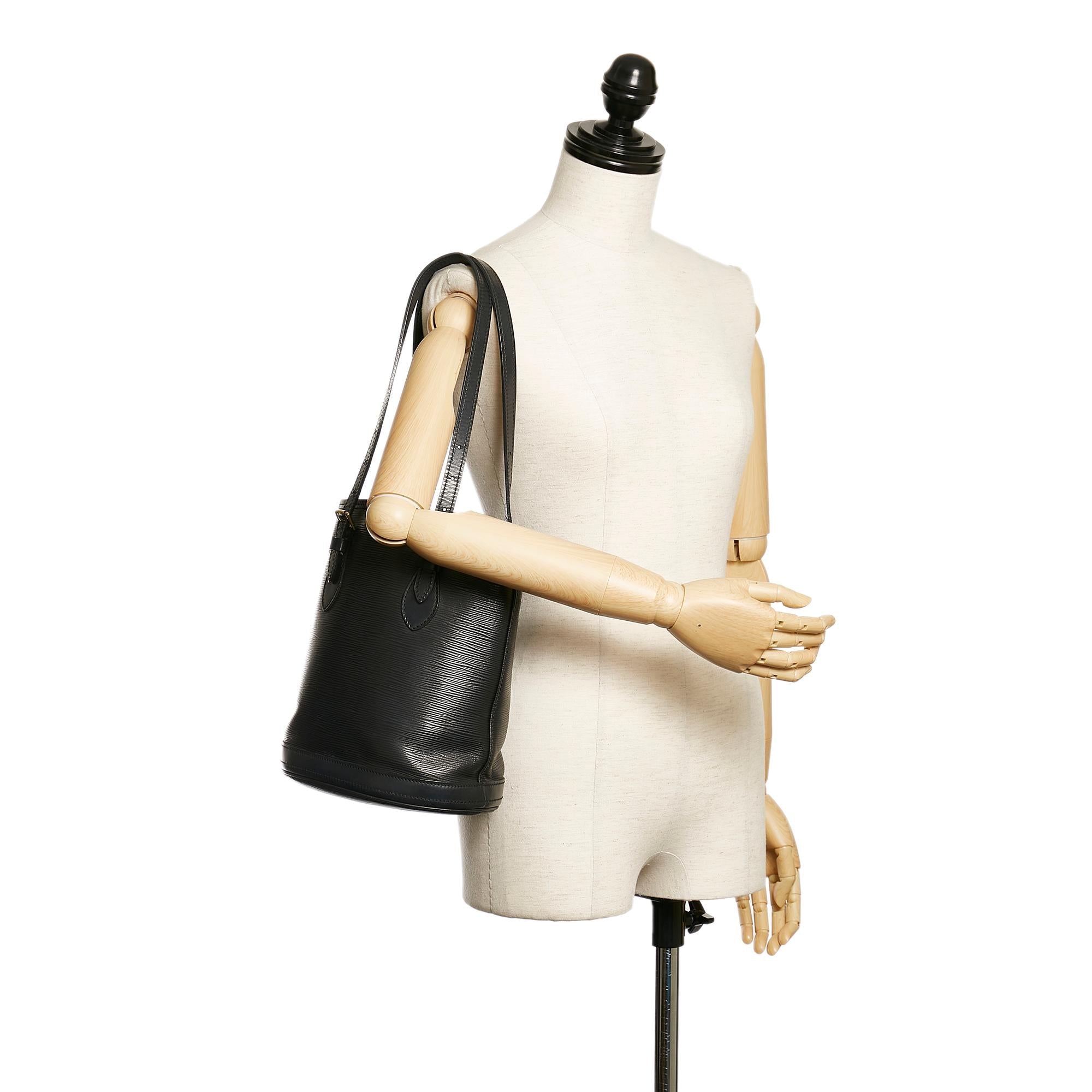 Louis Vuitton Epi Bucket PM (SHG-30201)