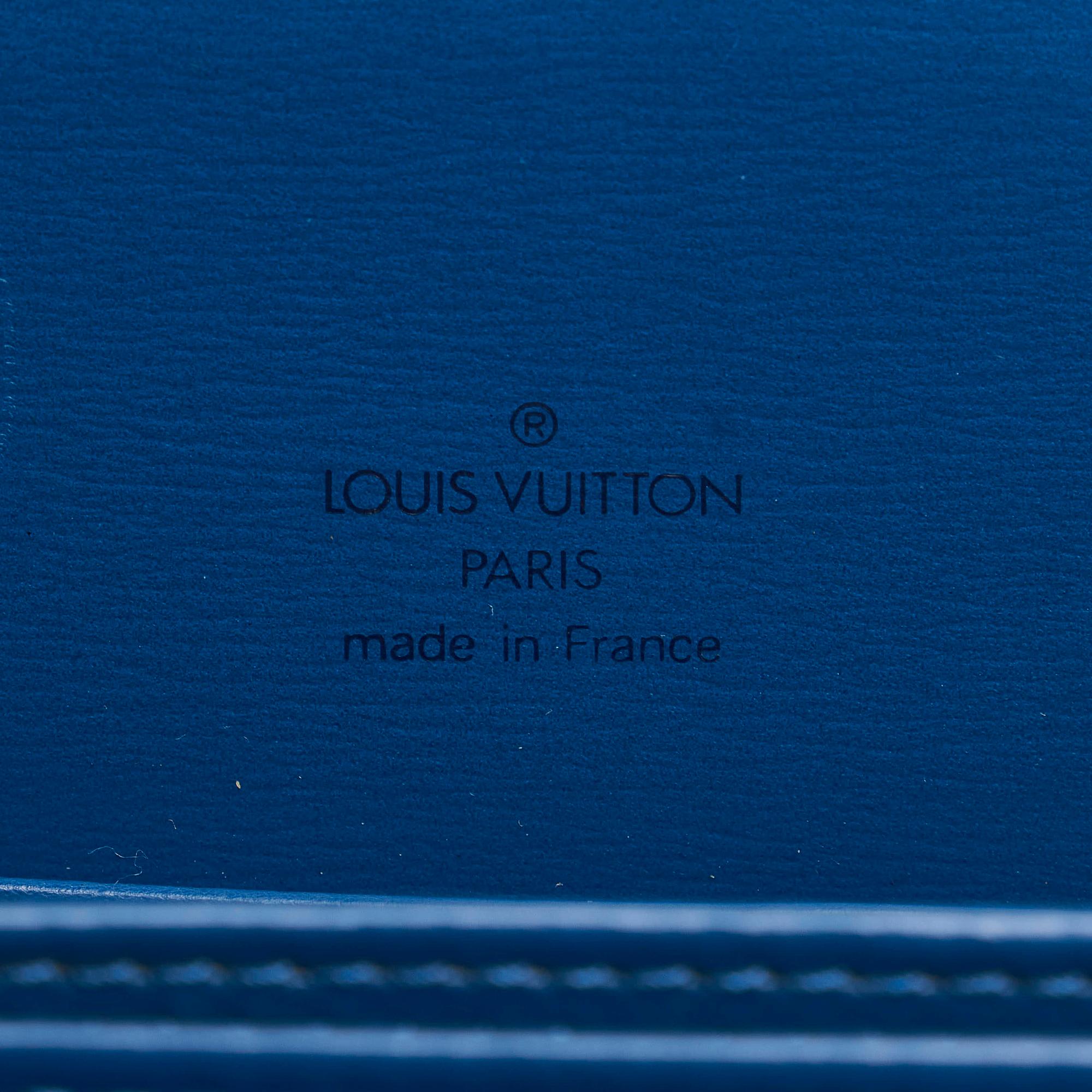 Louis Vuitton Epi Capucines (SHG-37266)