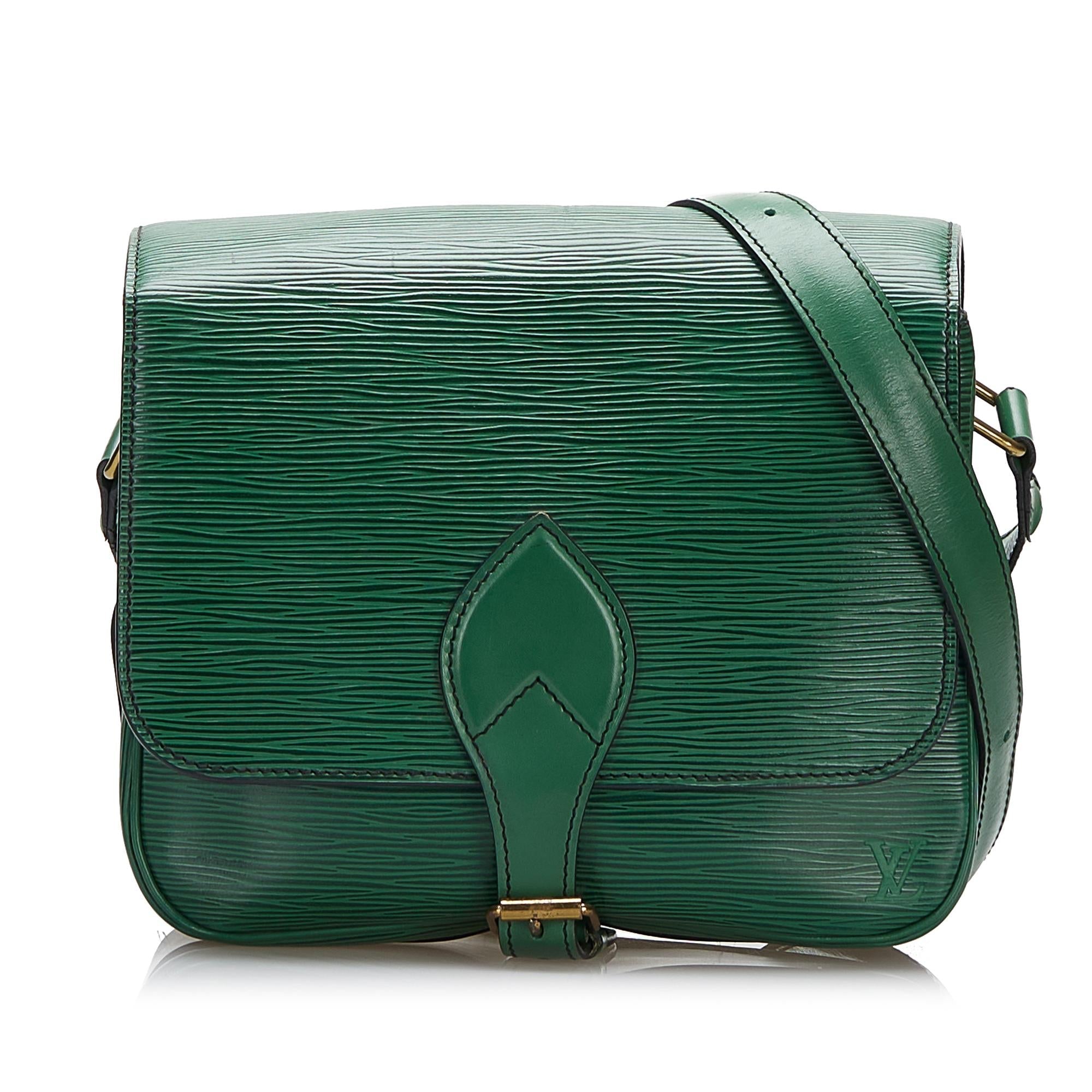 Louis Vuitton Epi Cartouchiere MM (SHG-37549)