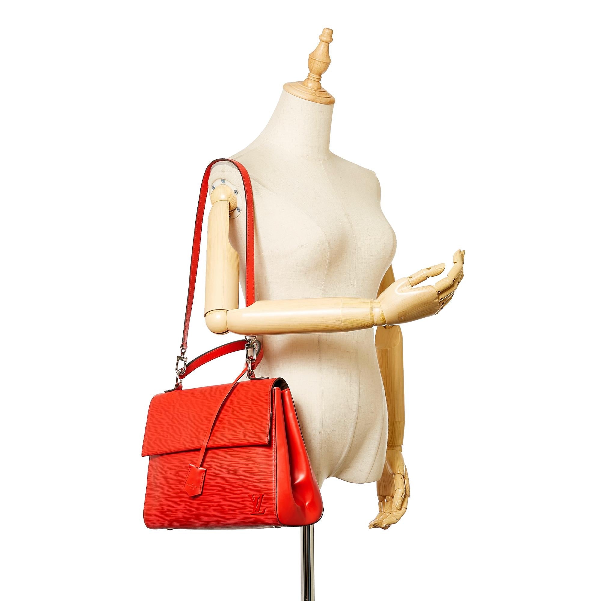 Louis Vuitton Epi Cluny BB (SHG-4bn1Ur)