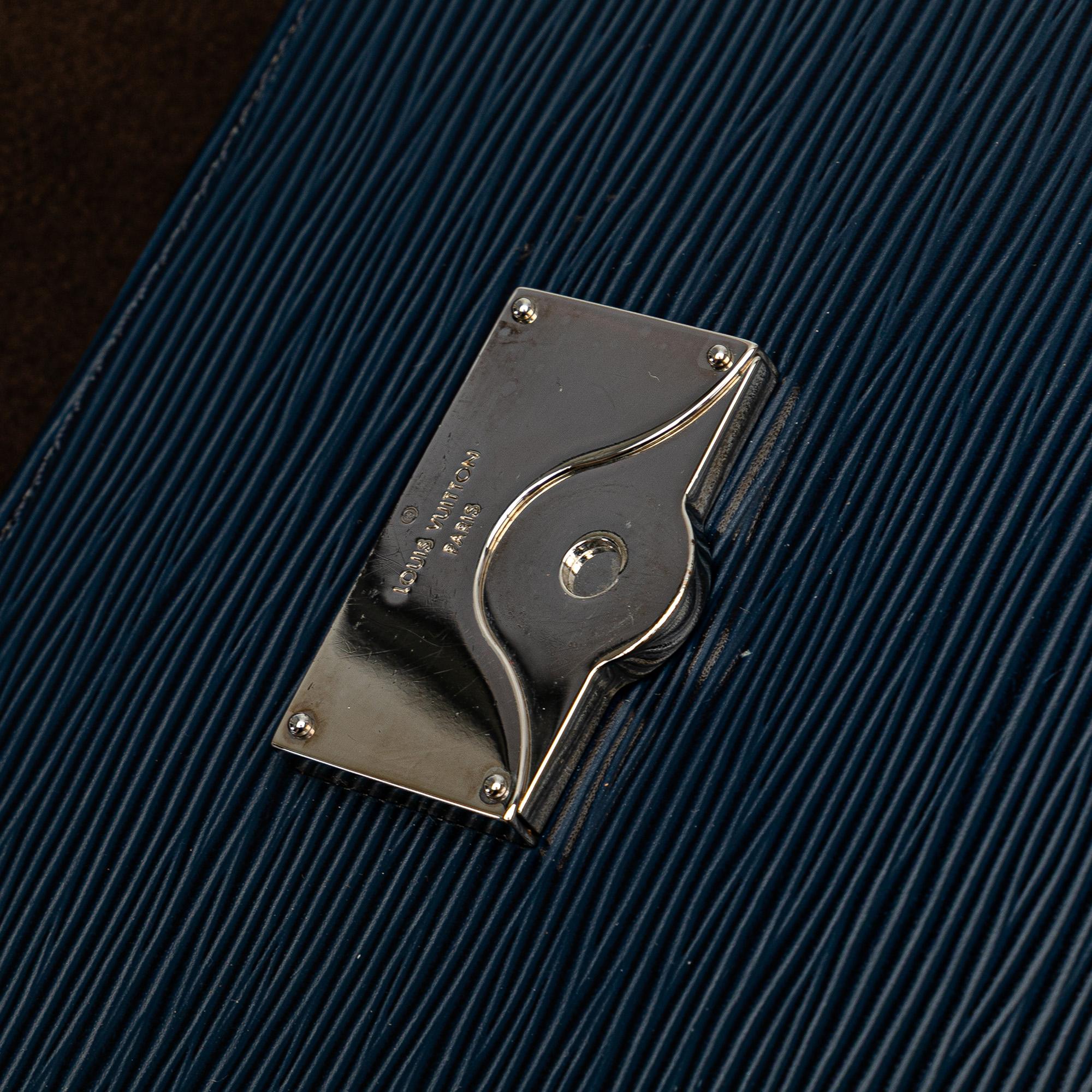 Louis Vuitton Epi Cluny MM